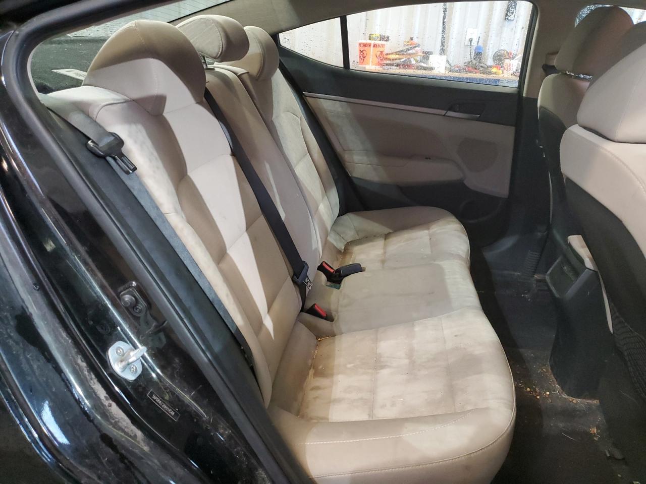 2017 Hyundai Elantra Se Black vin: 5NPD84LF2HH114548