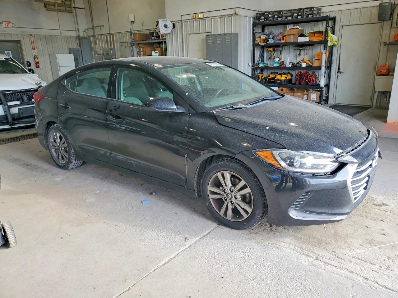 2018 Hyundai Elantra Sel Черный vin: 5NPD84LF2JH254945