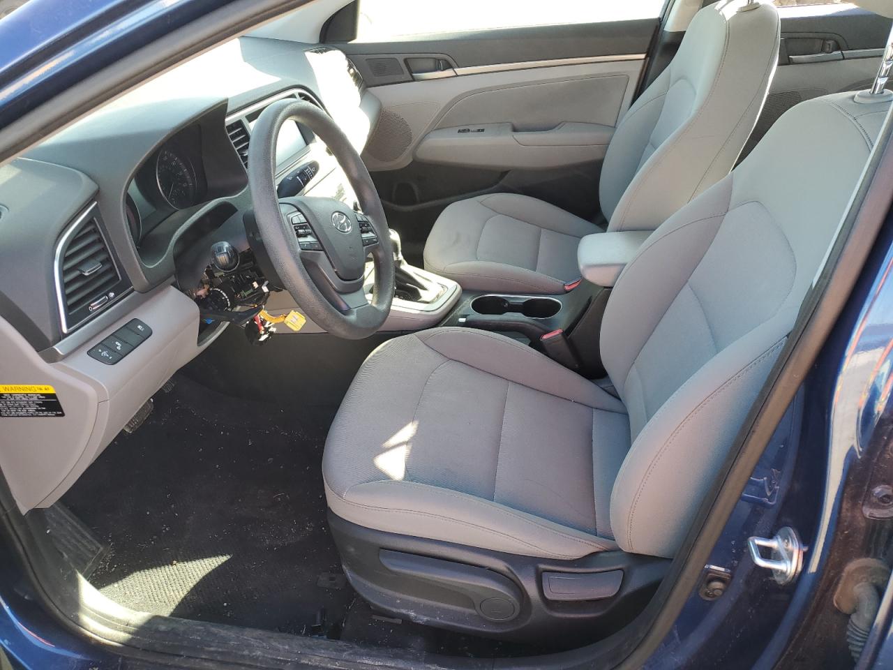 2018 Hyundai Elantra Sel Blue vin: 5NPD84LF2JH354463