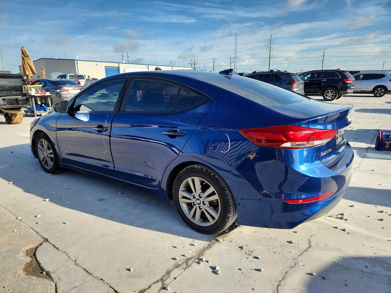 2018 Hyundai Elantra Sel Blue vin: 5NPD84LF2JH354463