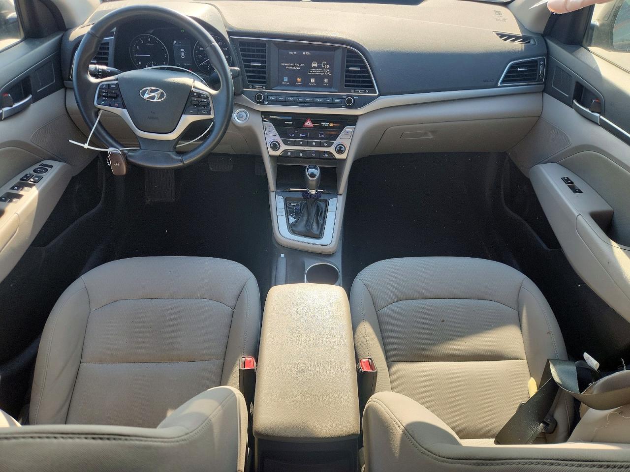 2018 Hyundai Elantra Value Edition Черный vin: 5NPD84LF2JH365463