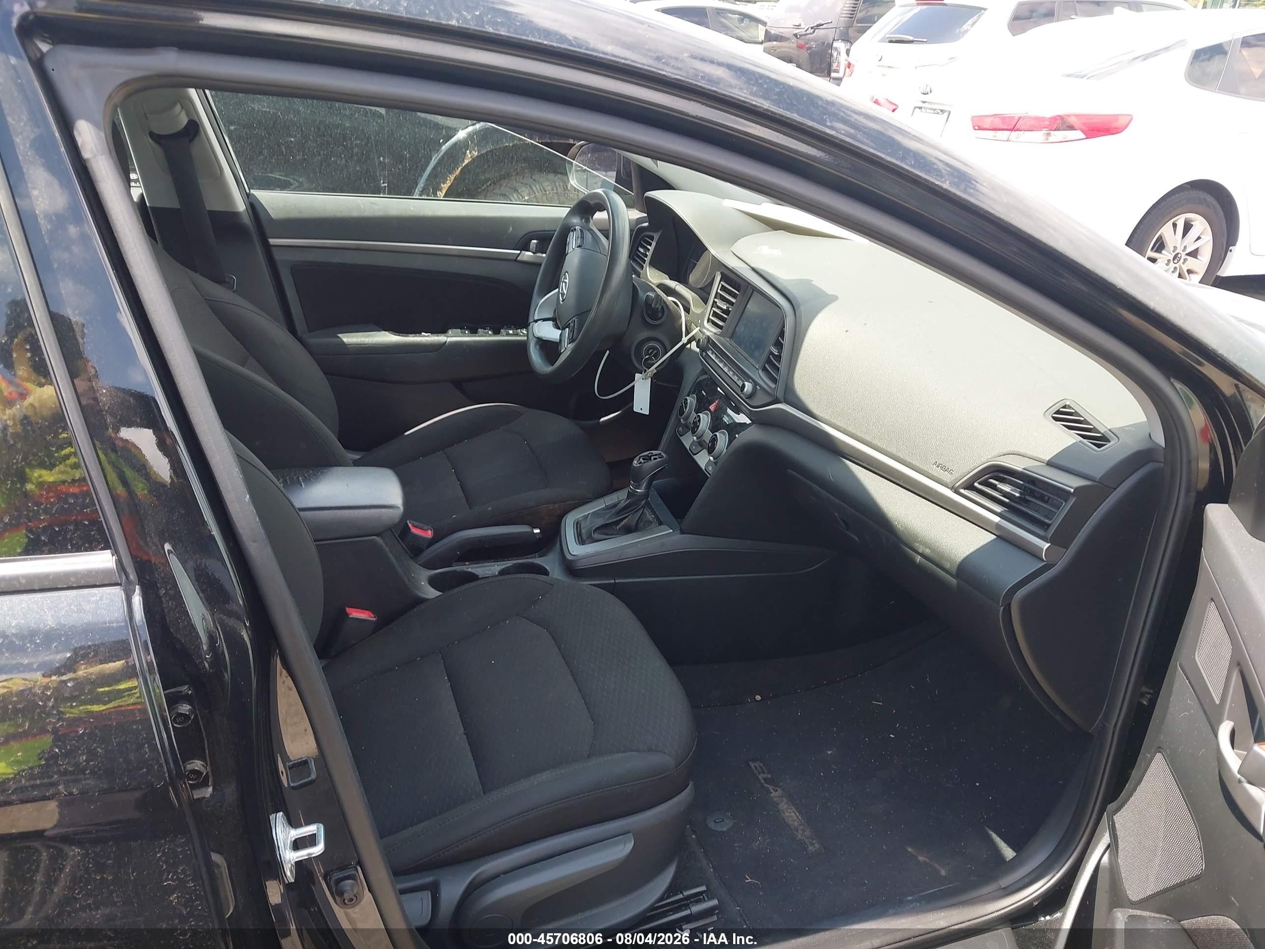 2019 Hyundai Elantra Sel Black vin: 5NPD84LF2KH447811