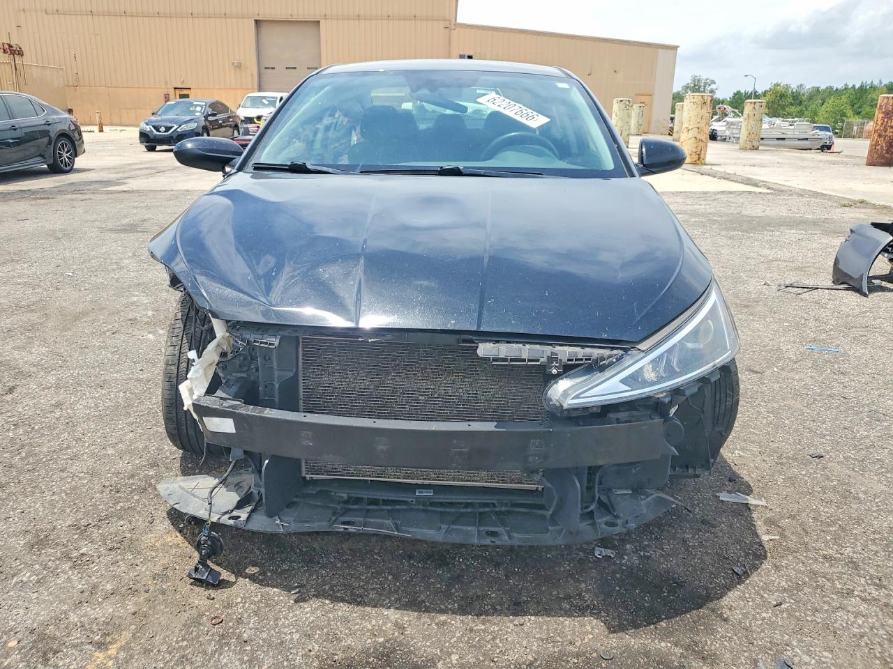 2020 Hyundai Elantra Sel Black vin: 5NPD84LF2LH604352