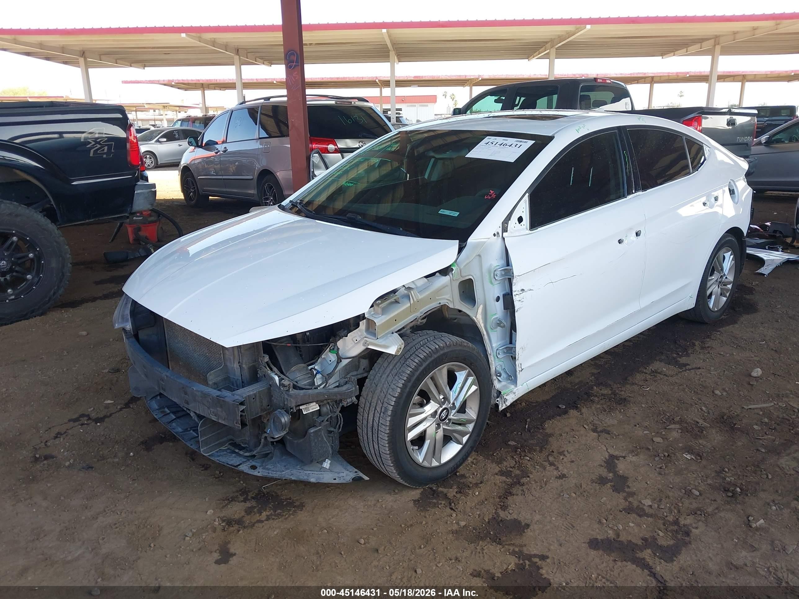 2020 Hyundai Elantra Value Edition White vin: 5NPD84LF2LH605419