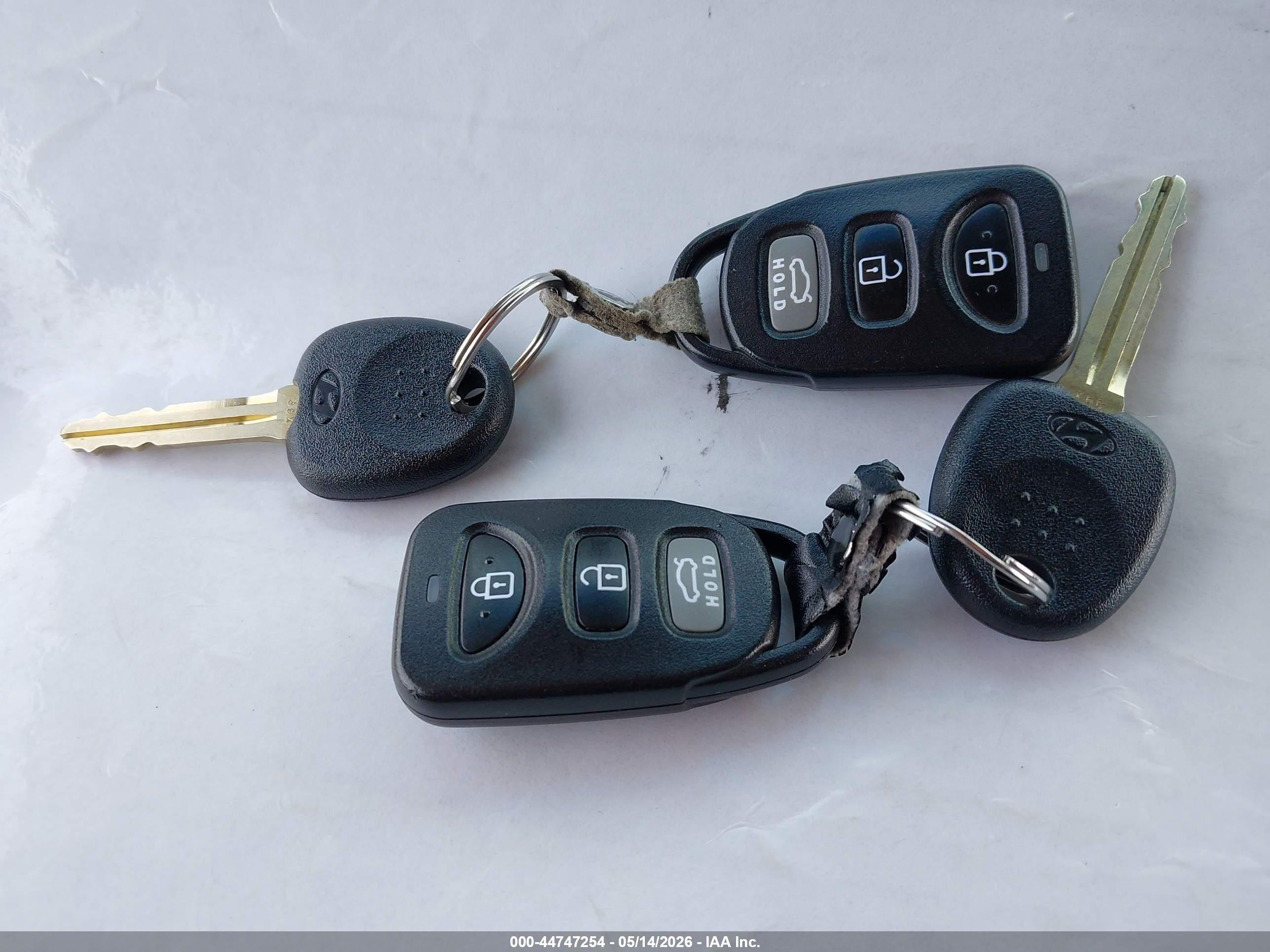 2017 Hyundai Elantra Se Серебряный vin: 5NPD84LF3HH172331
