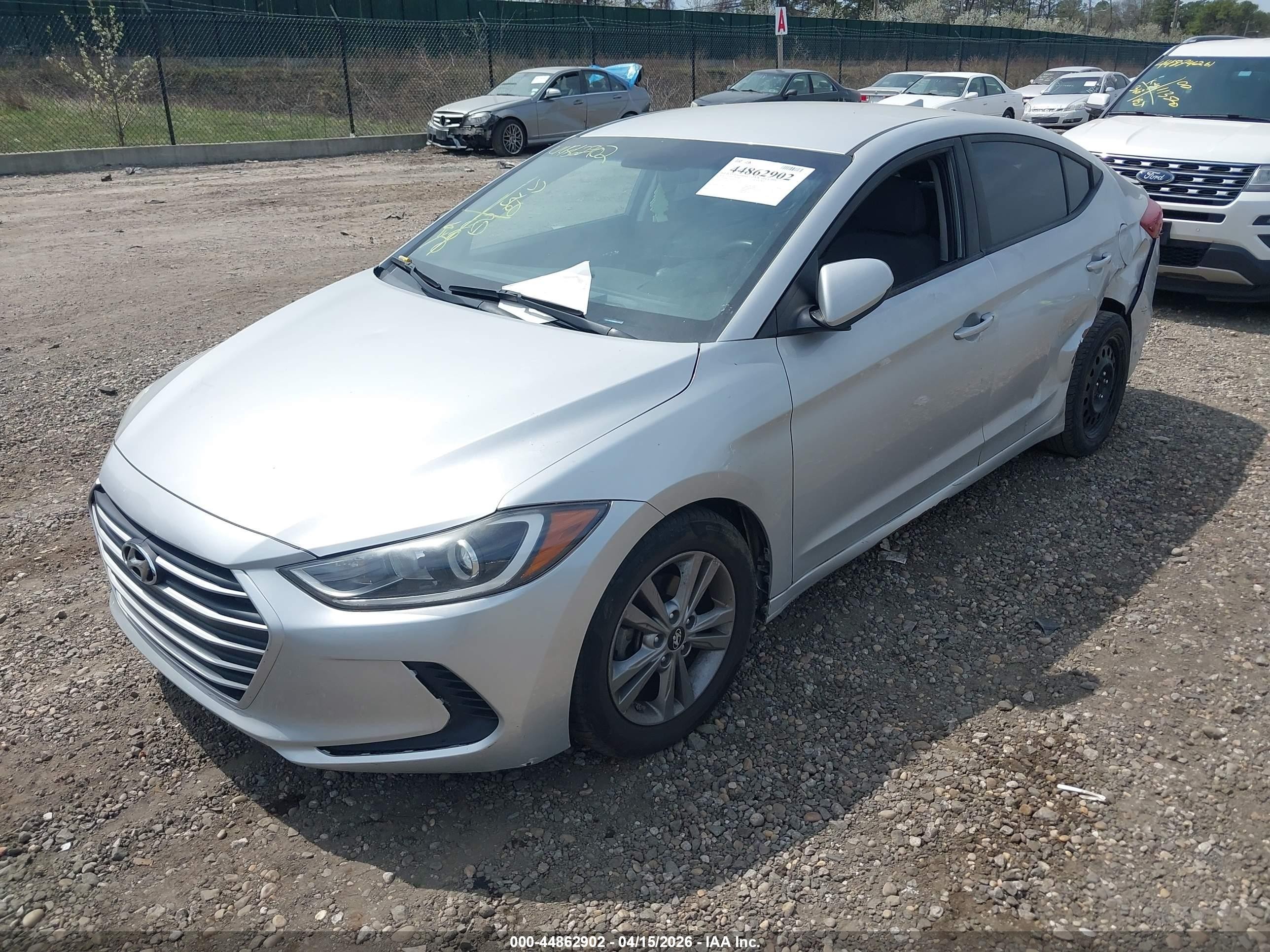 2018 Hyundai Elantra Sel Silver vin: 5NPD84LF3JH300220