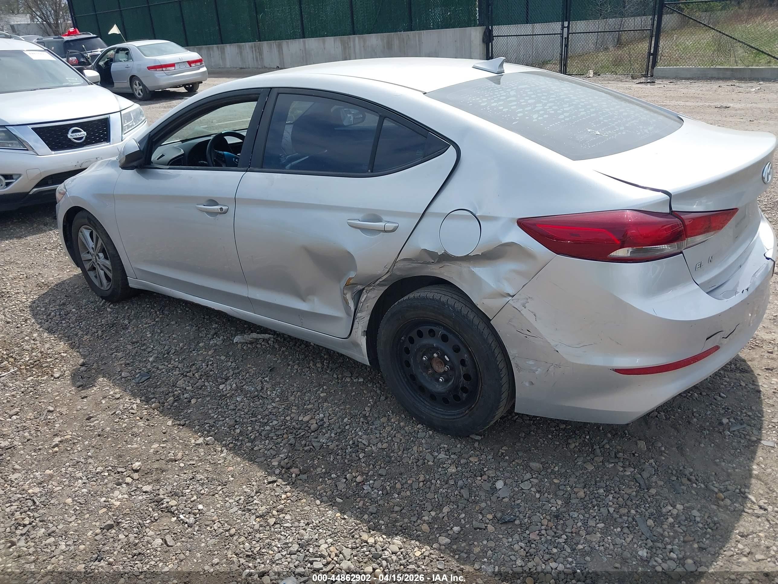 2018 Hyundai Elantra Sel Silver vin: 5NPD84LF3JH300220