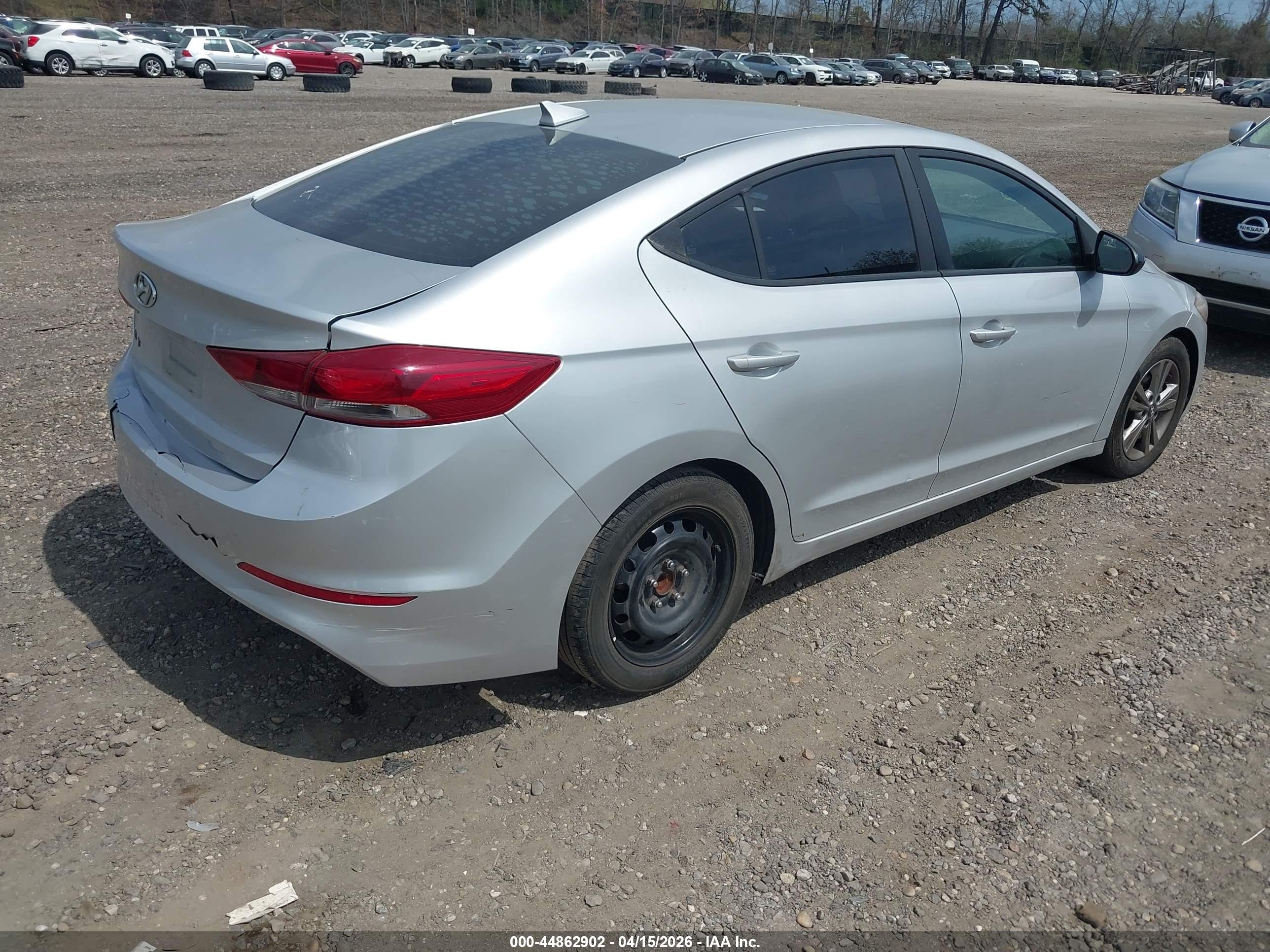 2018 Hyundai Elantra Sel Silver vin: 5NPD84LF3JH300220