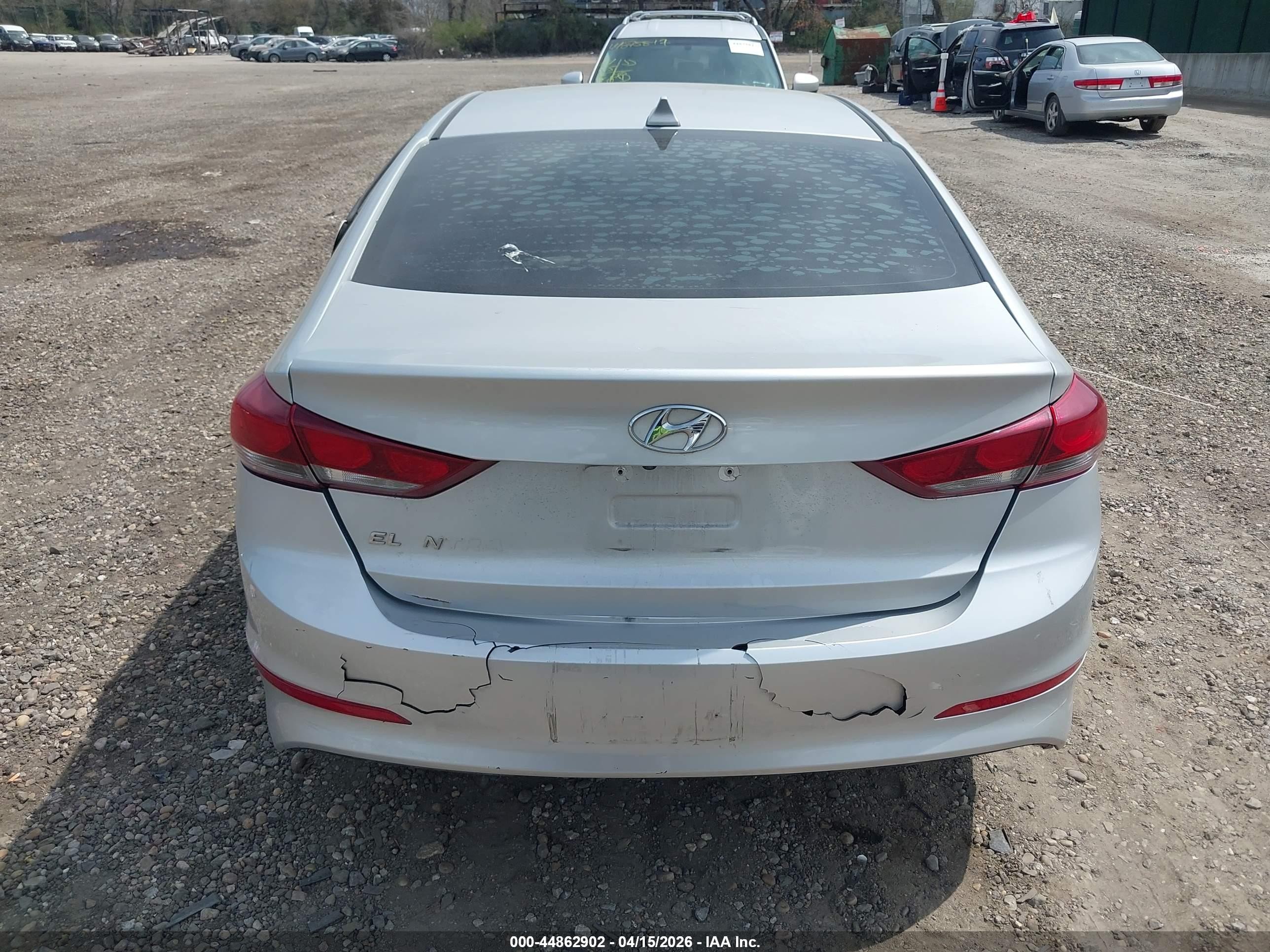 2018 Hyundai Elantra Sel Silver vin: 5NPD84LF3JH300220
