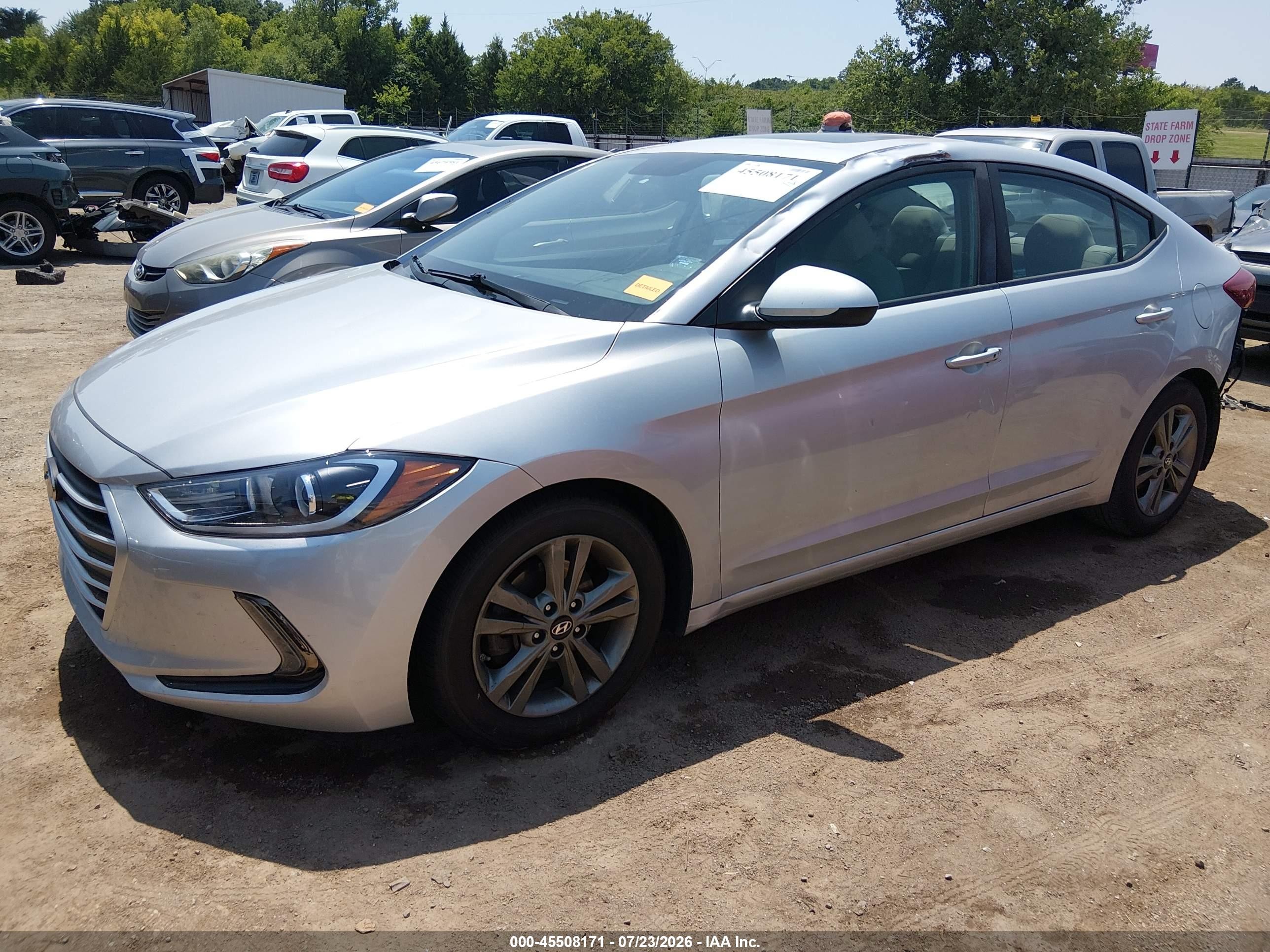 2018 Hyundai Elantra Value Edition Silver vin: 5NPD84LF3JH314604
