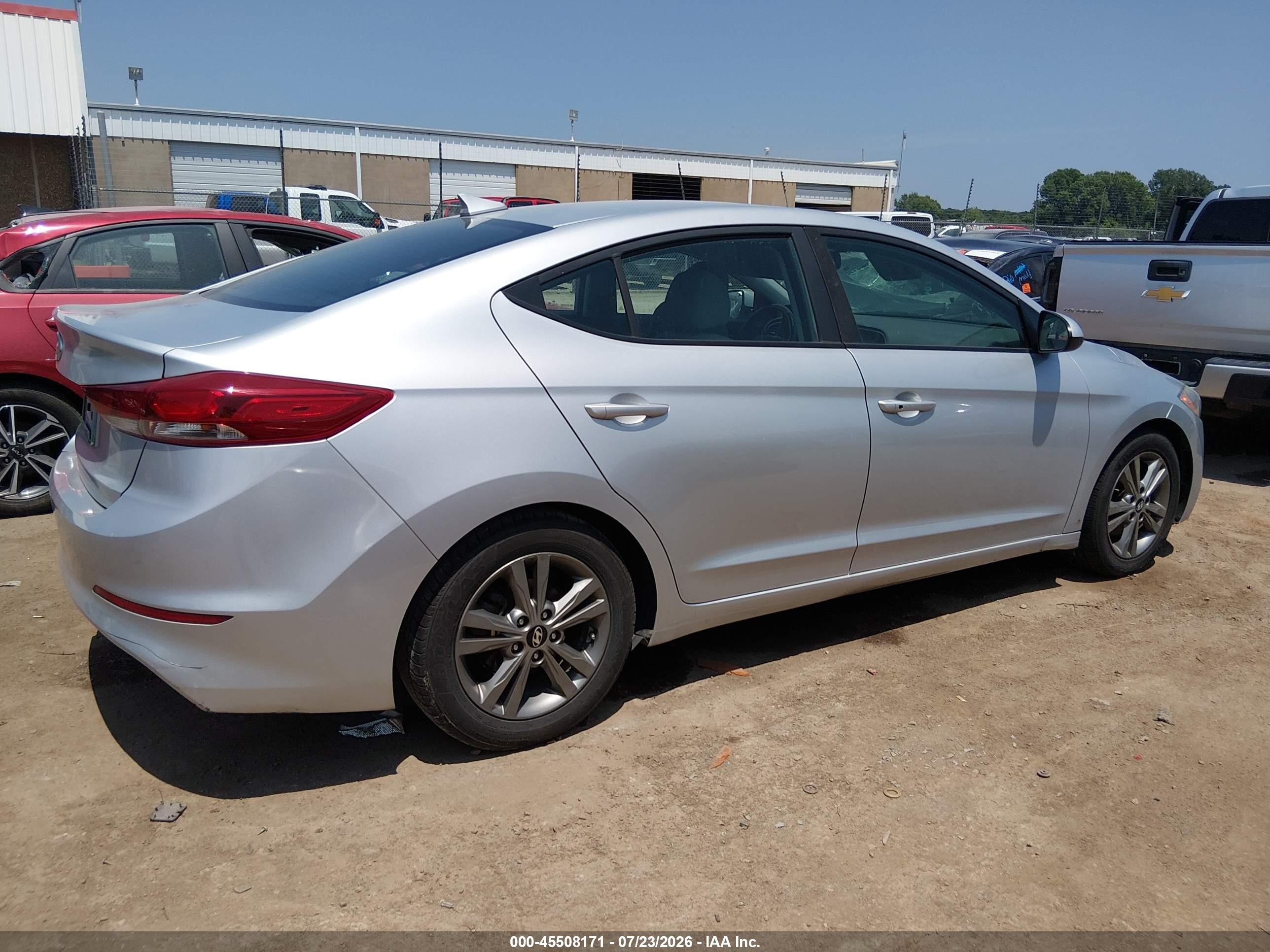 2018 Hyundai Elantra Value Edition Silver vin: 5NPD84LF3JH314604