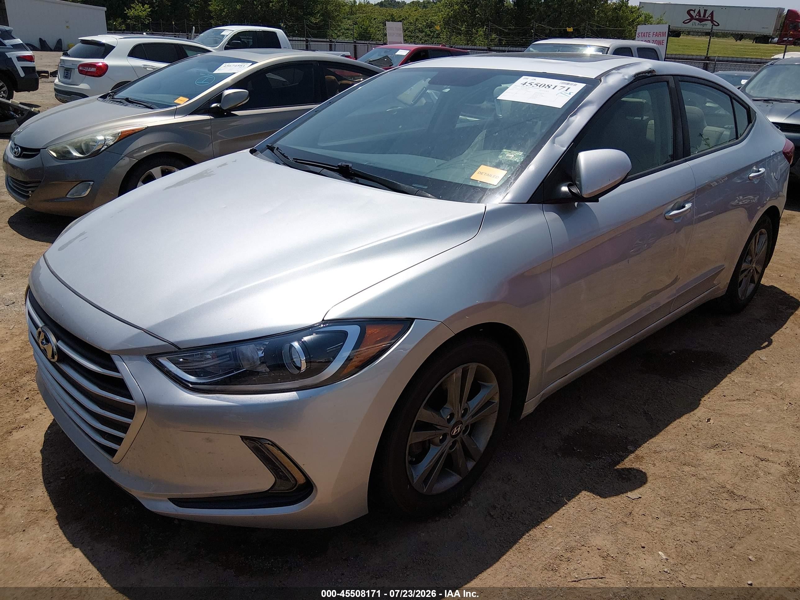 2018 Hyundai Elantra Value Edition Silver vin: 5NPD84LF3JH314604