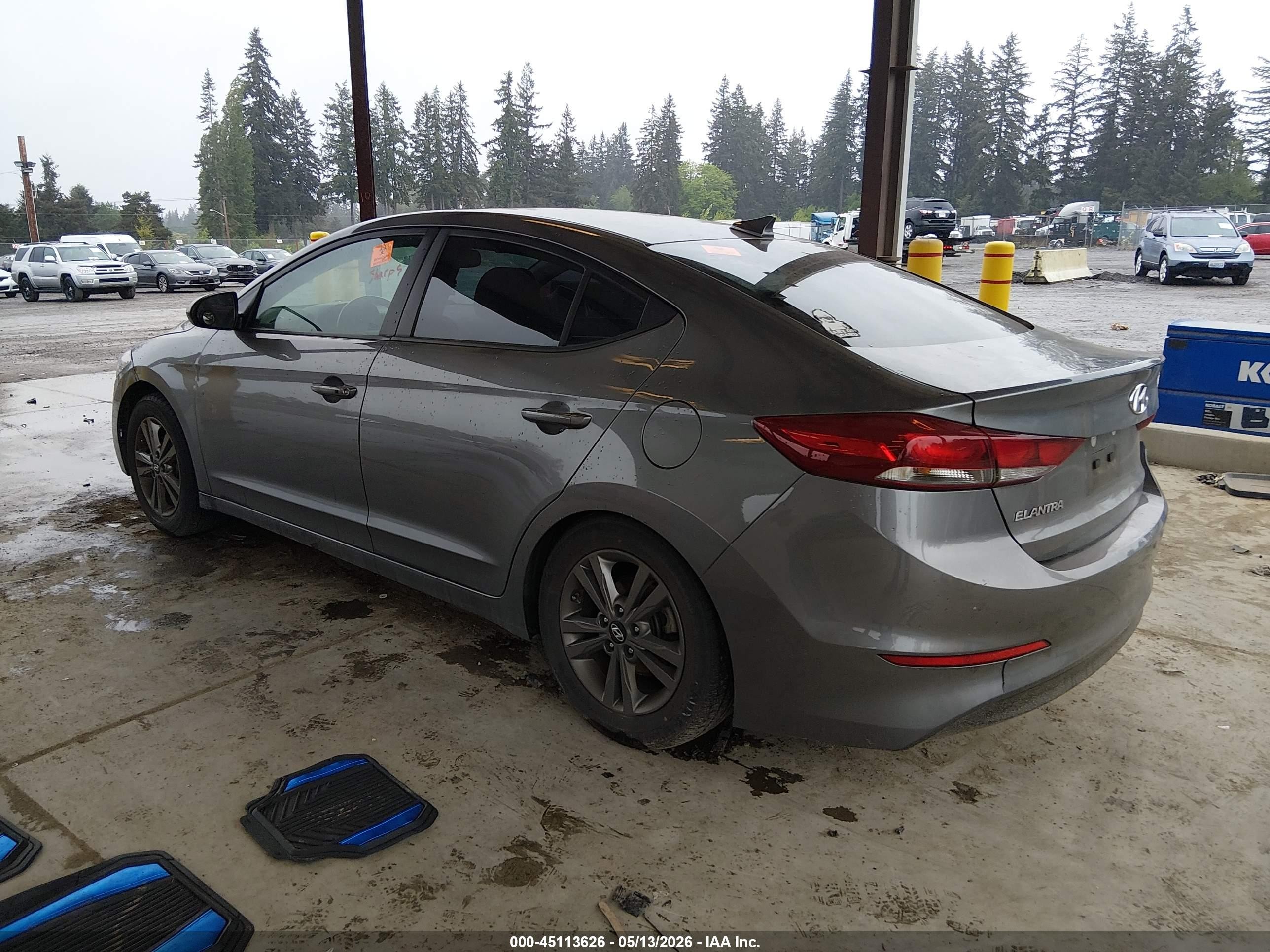 2018 Hyundai Elantra Value Edition Gray vin: 5NPD84LF3JH324601