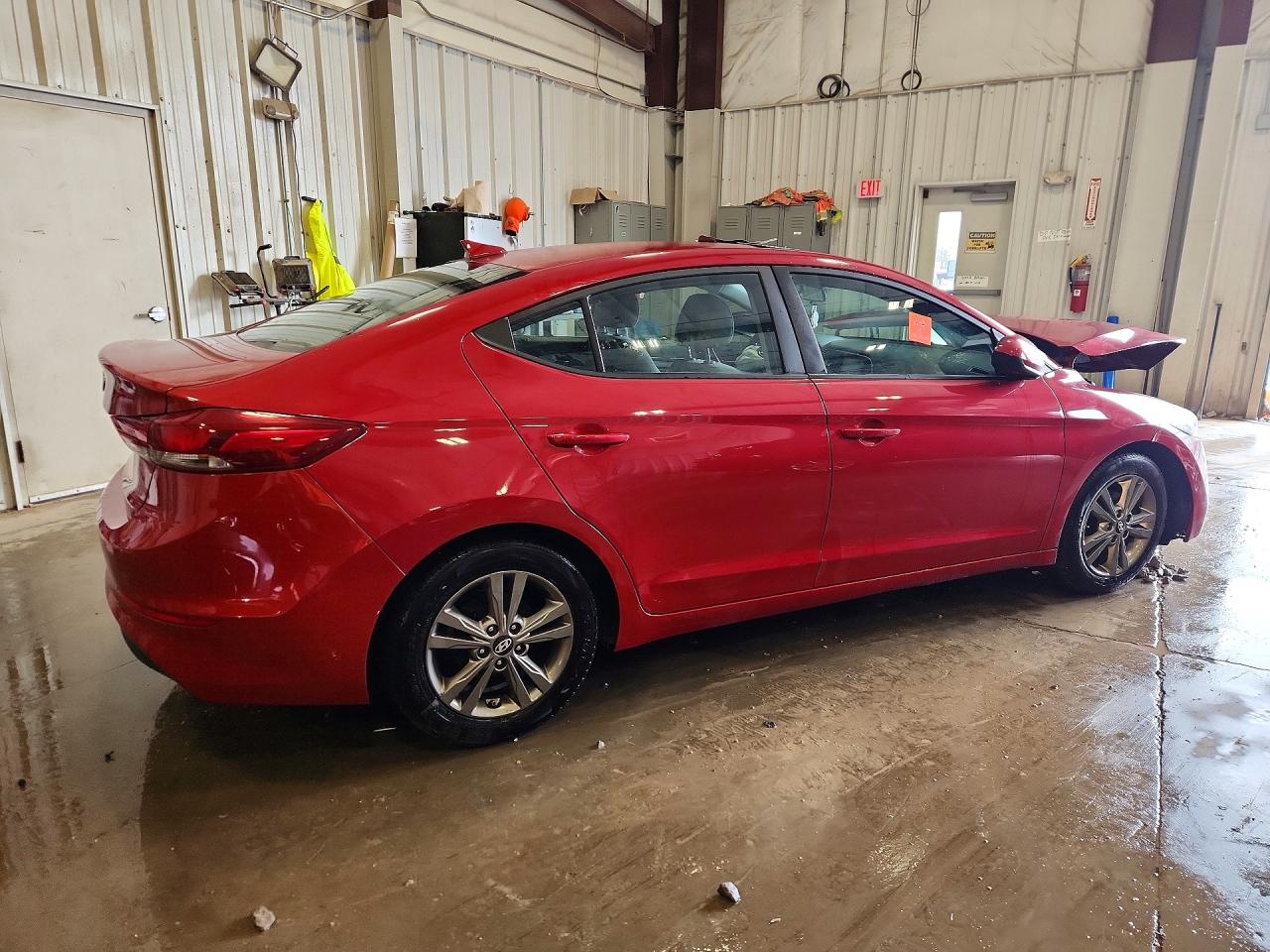 2018 Hyundai Elantra Red vin: 5NPD84LF3JH325229