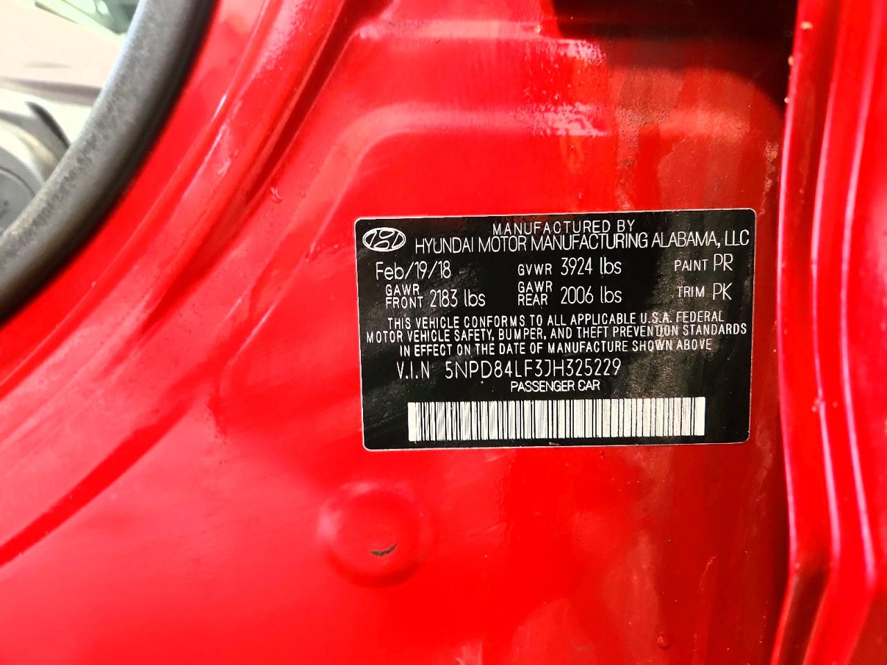 2018 Hyundai Elantra Red vin: 5NPD84LF3JH325229