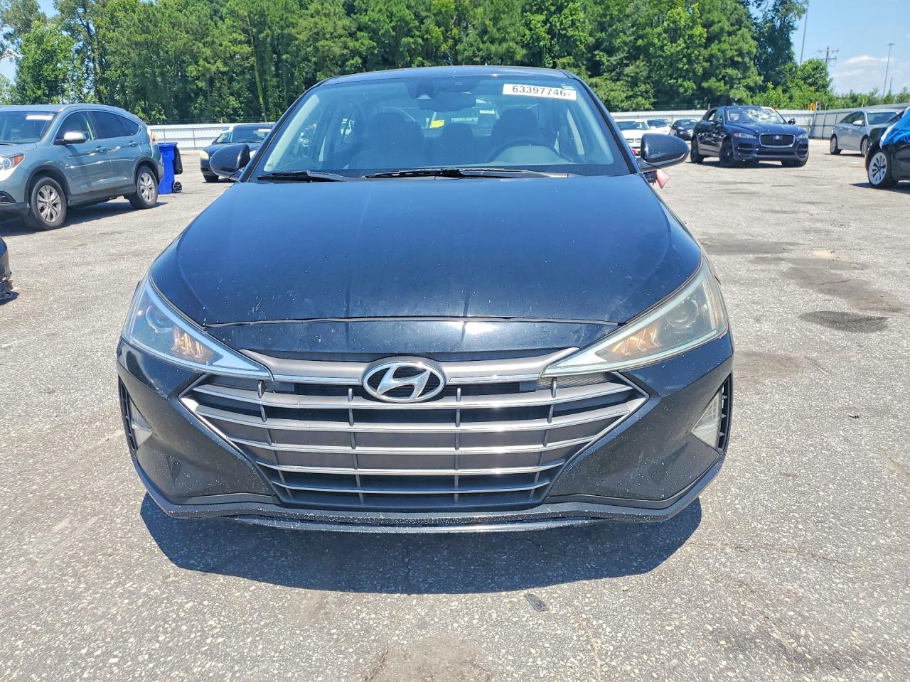 2020 Hyundai Elantra Value Edition Черный vin: 5NPD84LF3LH604912