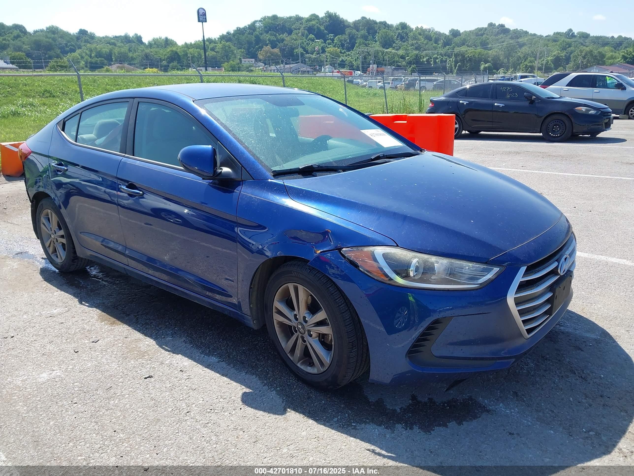 2017 Hyundai Elantra Se Синий vin: 5NPD84LF4HH002527