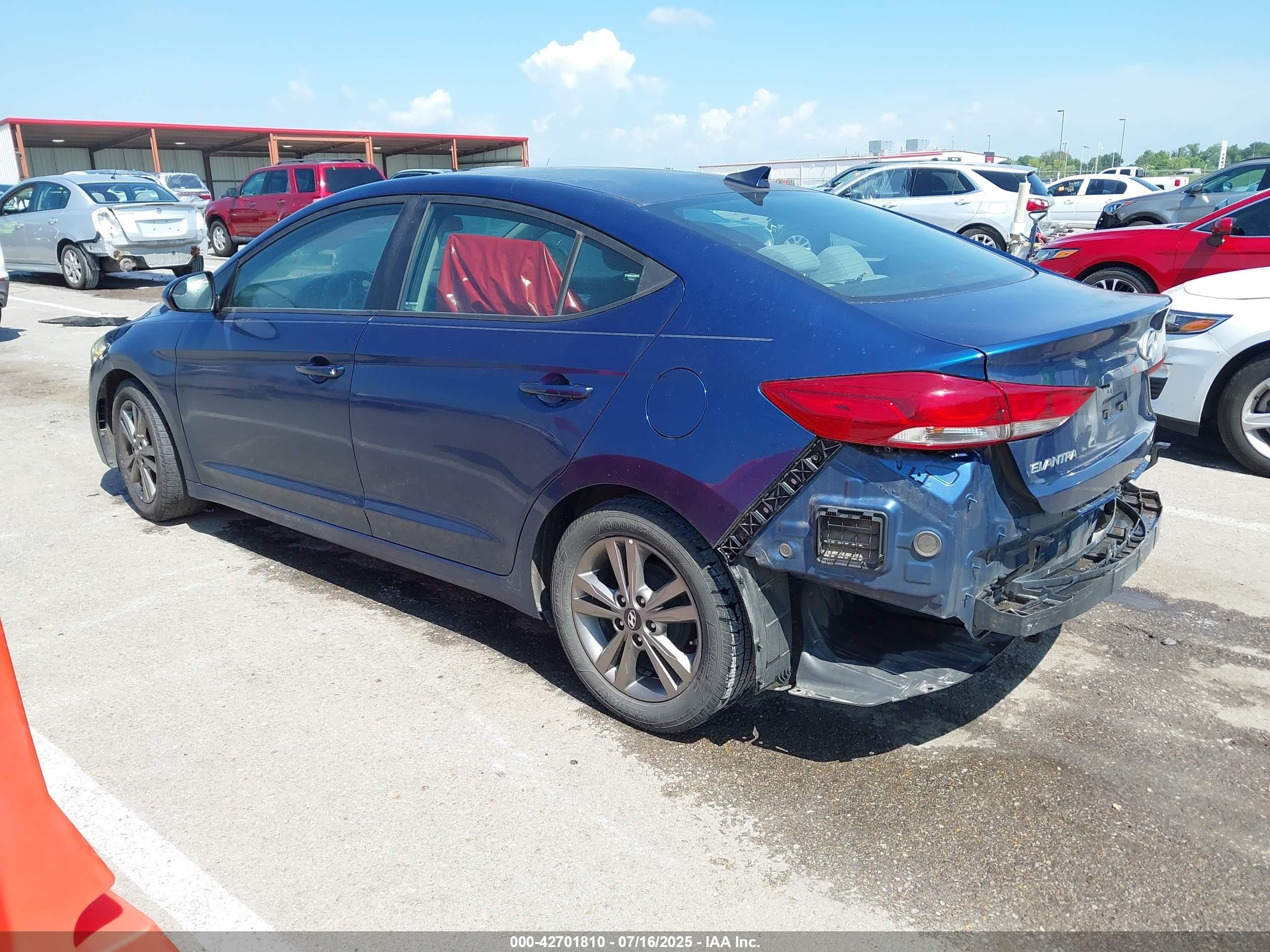 2017 Hyundai Elantra Se Blue vin: 5NPD84LF4HH002527