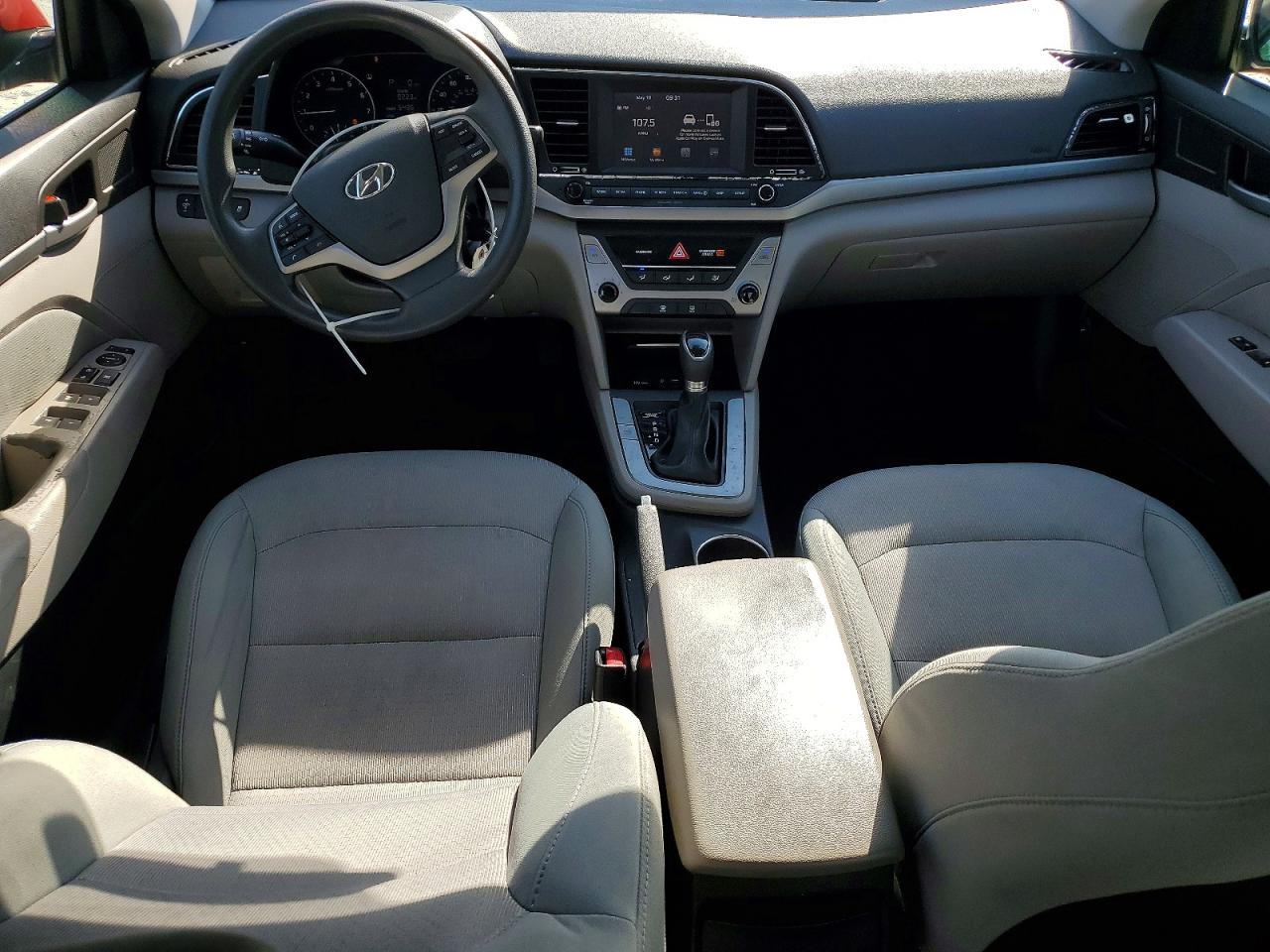 2017 Hyundai Elantra Se Red vin: 5NPD84LF4HH053610