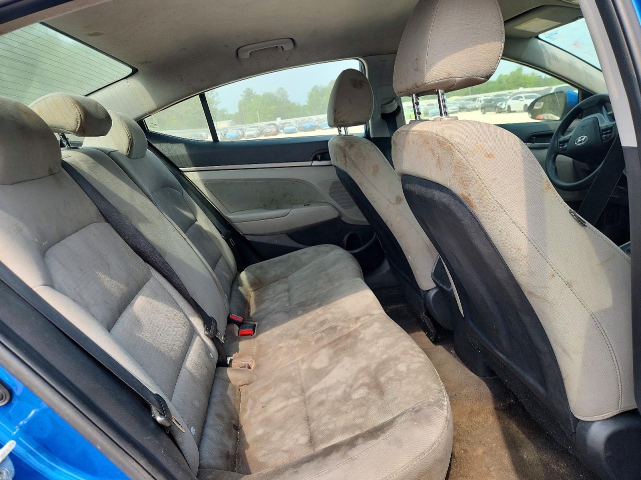 2017 Hyundai Elantra Se Blue vin: 5NPD84LF4HH193379