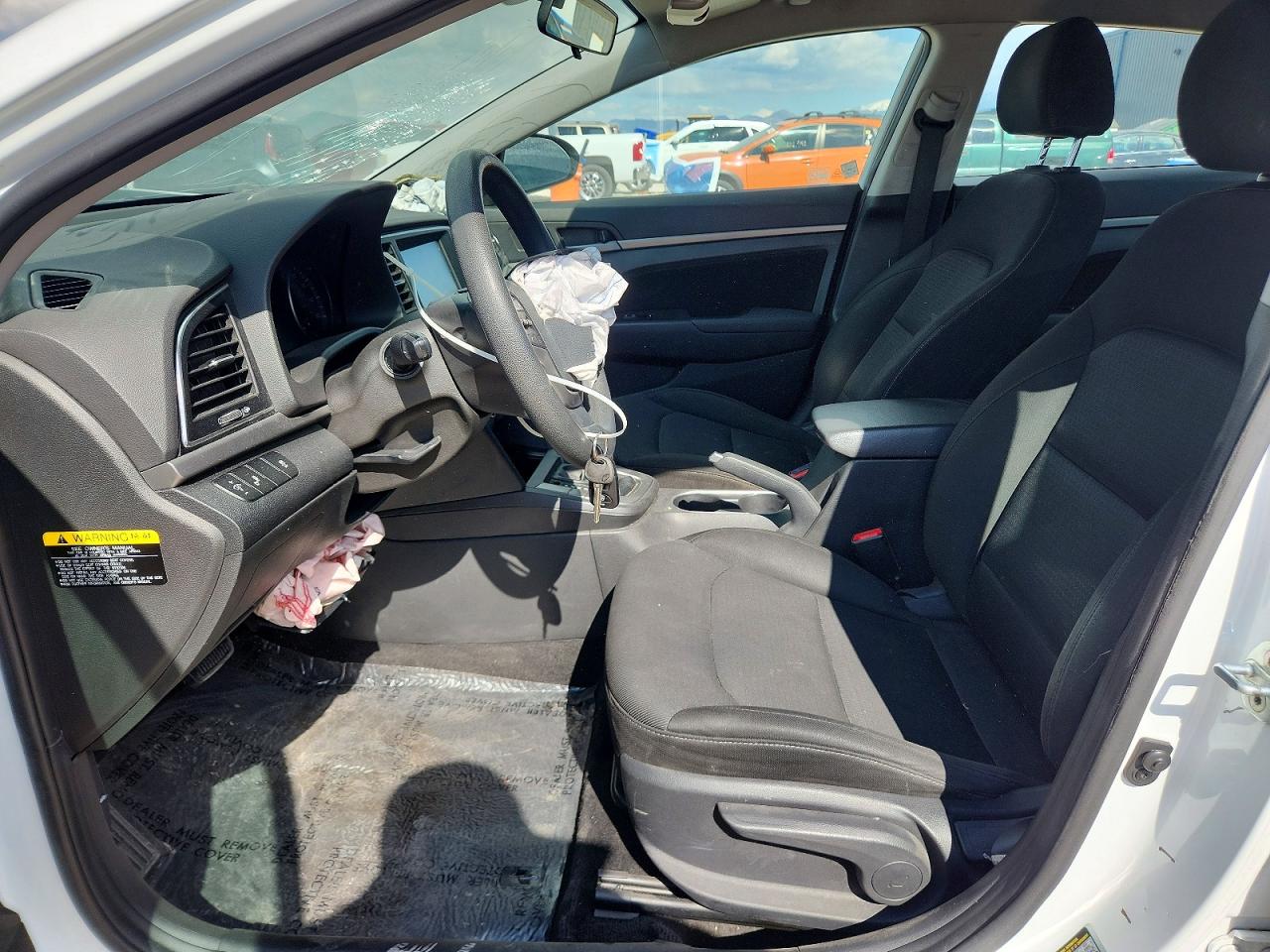 2018 Hyundai Elantra Sel White vin: 5NPD84LF4JH221154