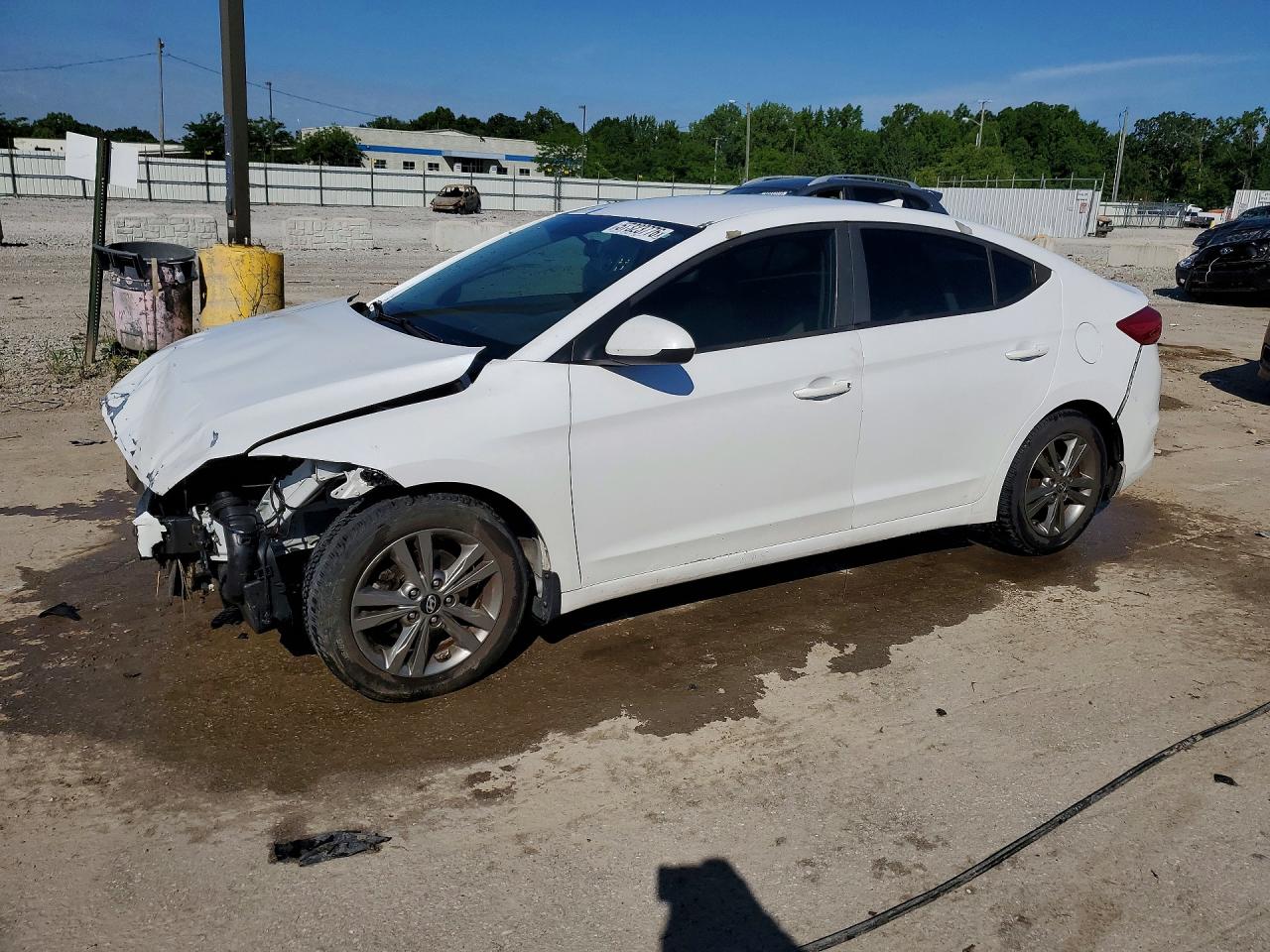 2018 Hyundai Elantra Sel White vin: 5NPD84LF4JH378389