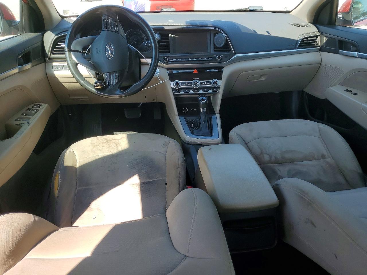 2019 Hyundai Elantra Value Edition Red vin: 5NPD84LF4KH414986