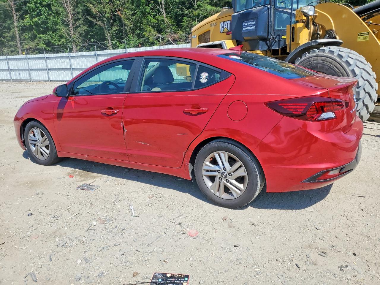 2019 Hyundai Elantra Value Edition Red vin: 5NPD84LF4KH414986