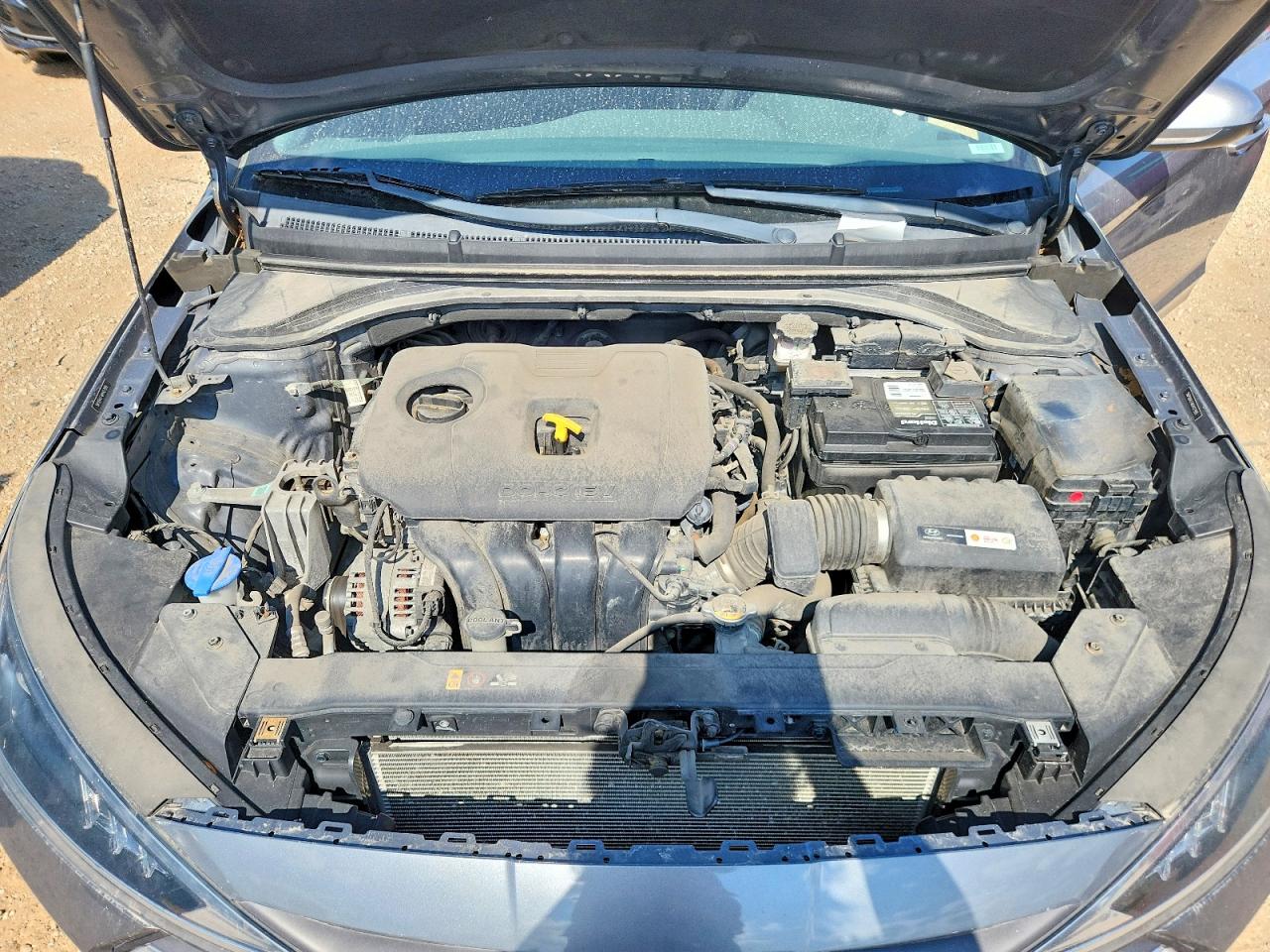 2019 Hyundai Elantra Sel Silver vin: 5NPD84LF4KH427995