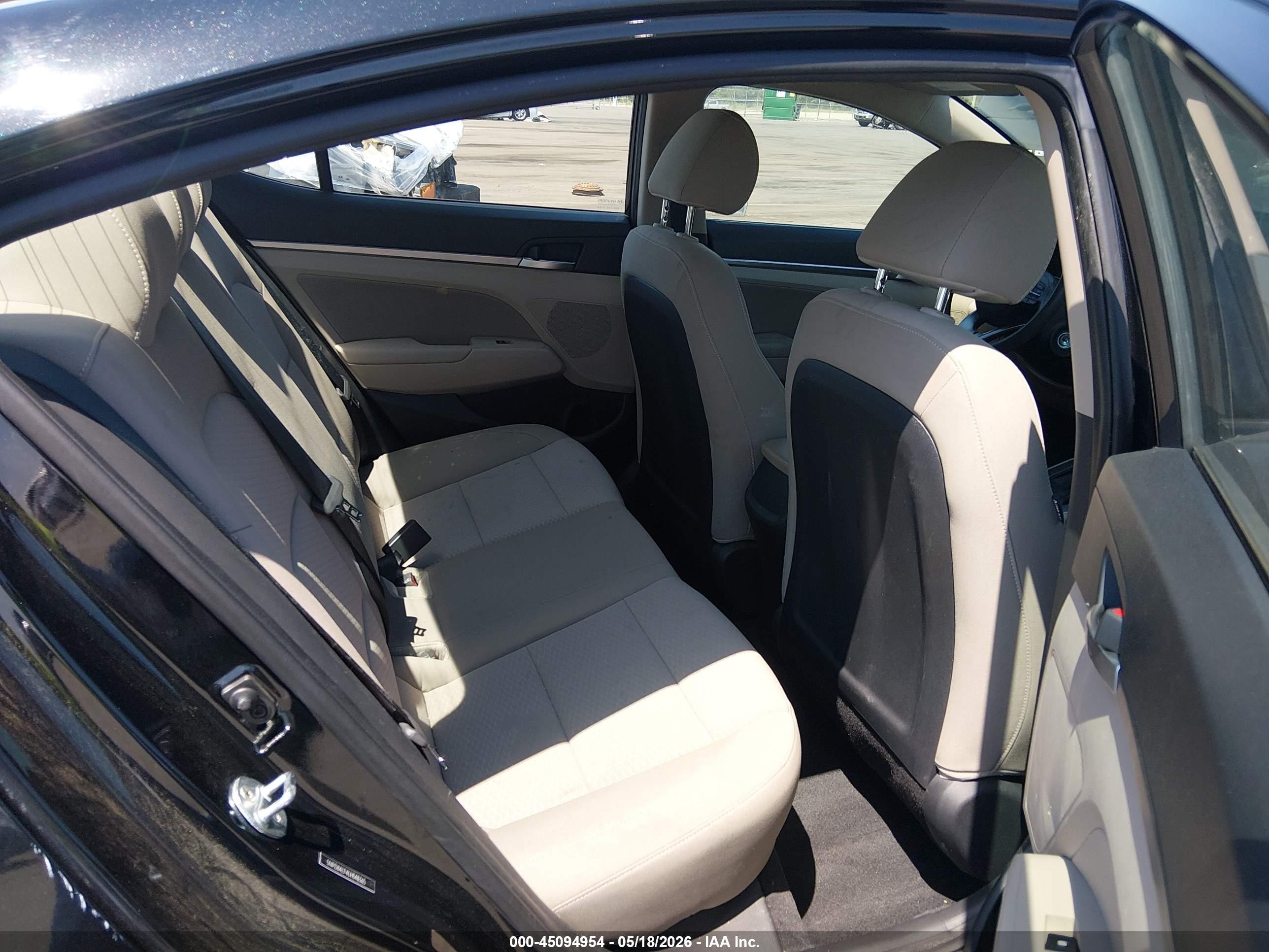 2020 Hyundai Elantra Sel Black vin: 5NPD84LF4LH548365