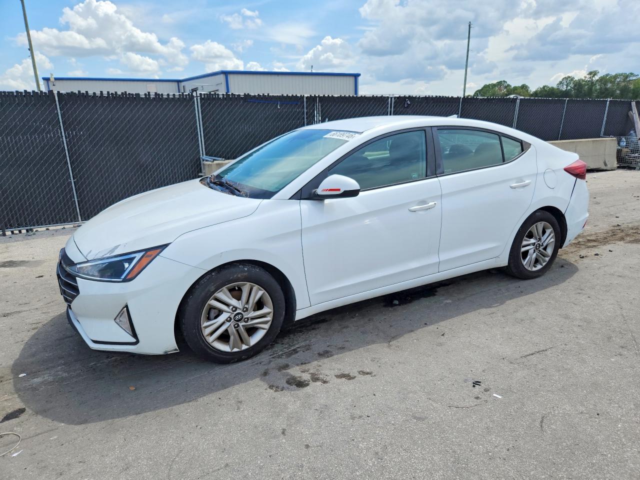 2020 Hyundai Elantra Sel White vin: 5NPD84LF4LH577820