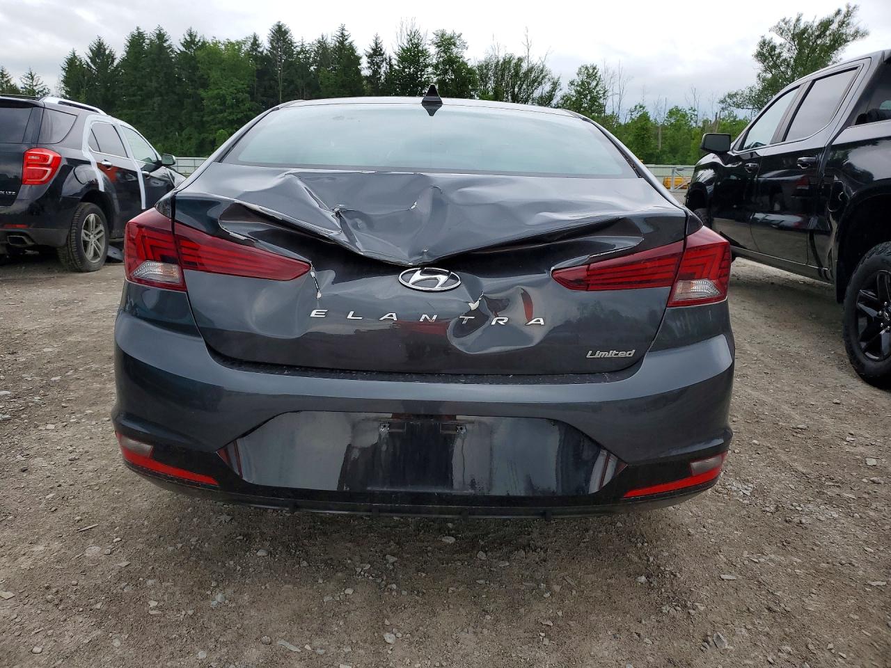 2020 Hyundai Elantra Limited Gray vin: 5NPD84LF4LH618298