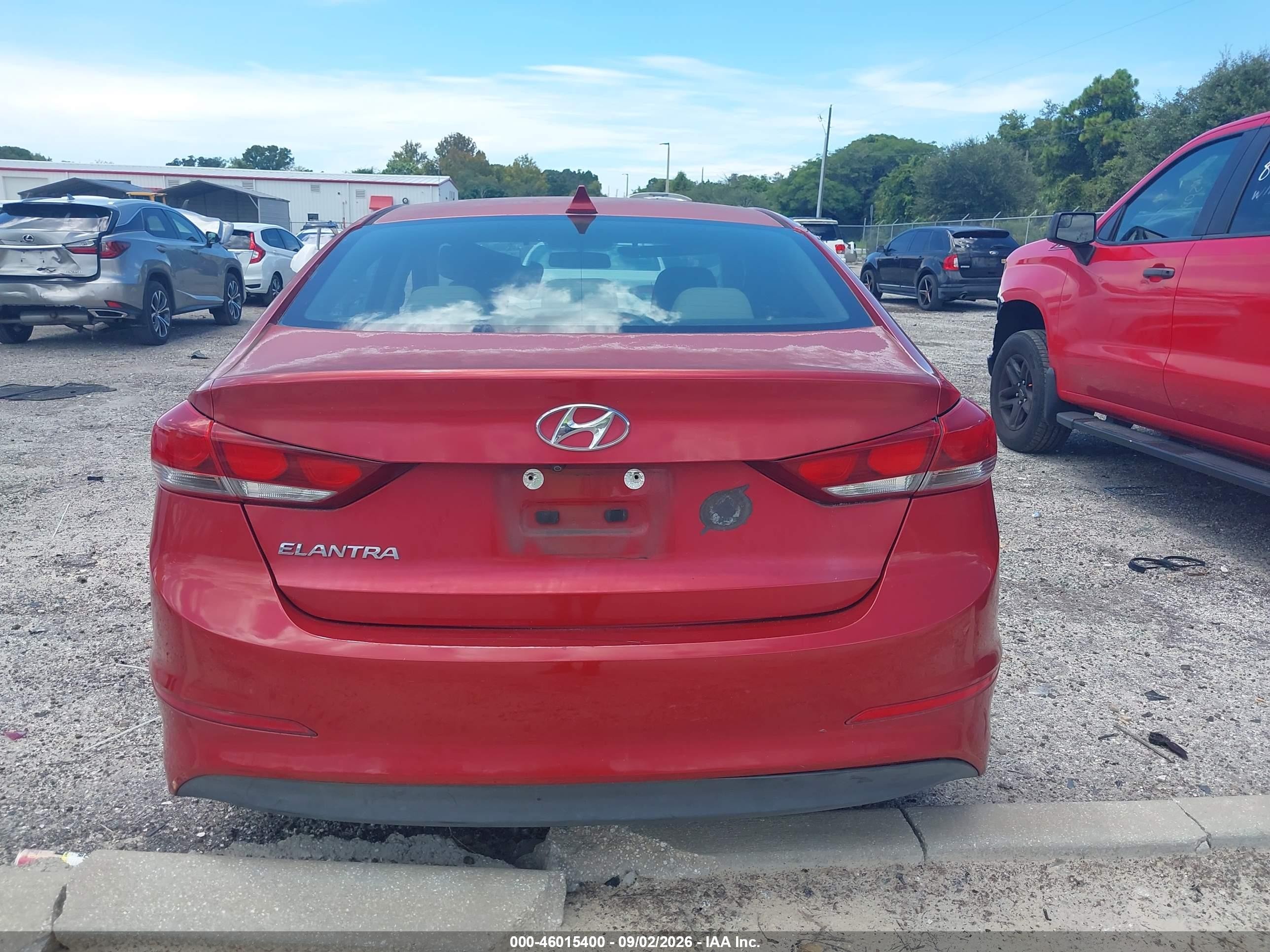 2017 Hyundai Elantra Se Red vin: 5NPD84LF5HH184500
