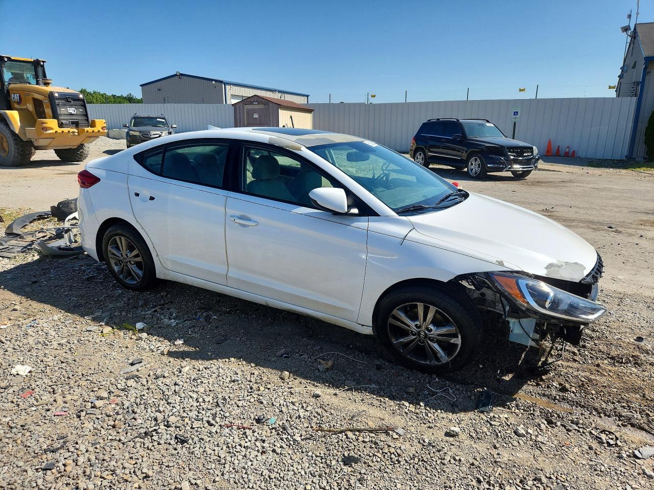 2017 Hyundai Elantra Value Edition Белый vin: 5NPD84LF5HH187431