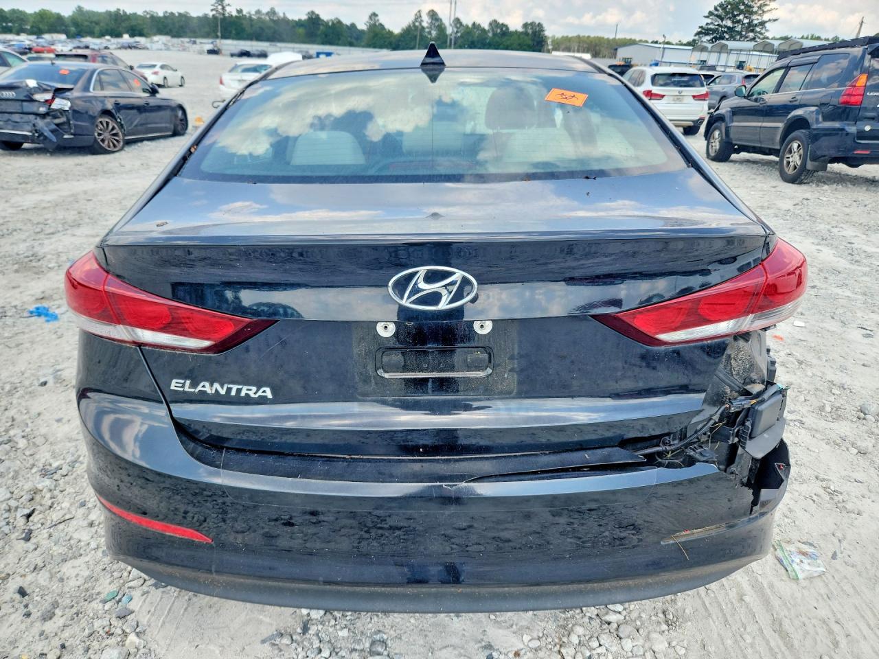 2018 Hyundai Elantra Sel Black vin: 5NPD84LF5JH231465