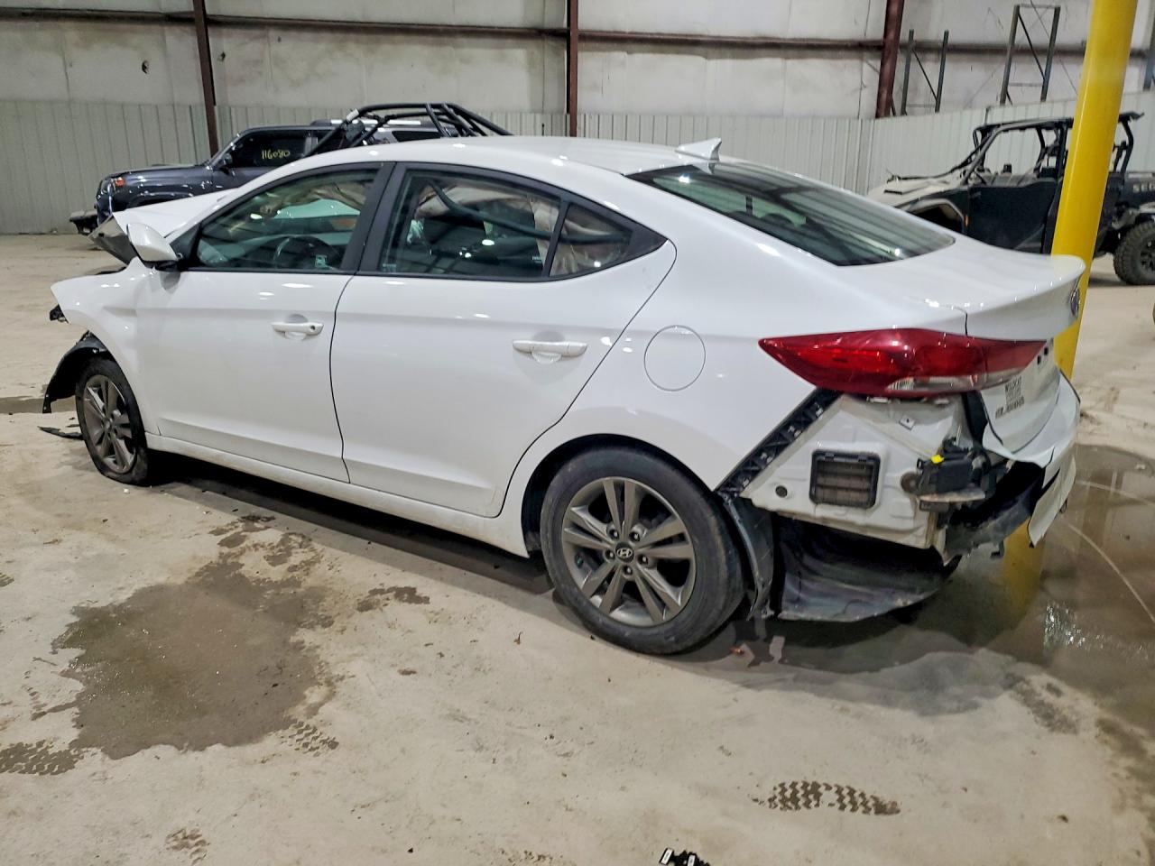 2018 Hyundai Elantra Sel White vin: 5NPD84LF5JH301790