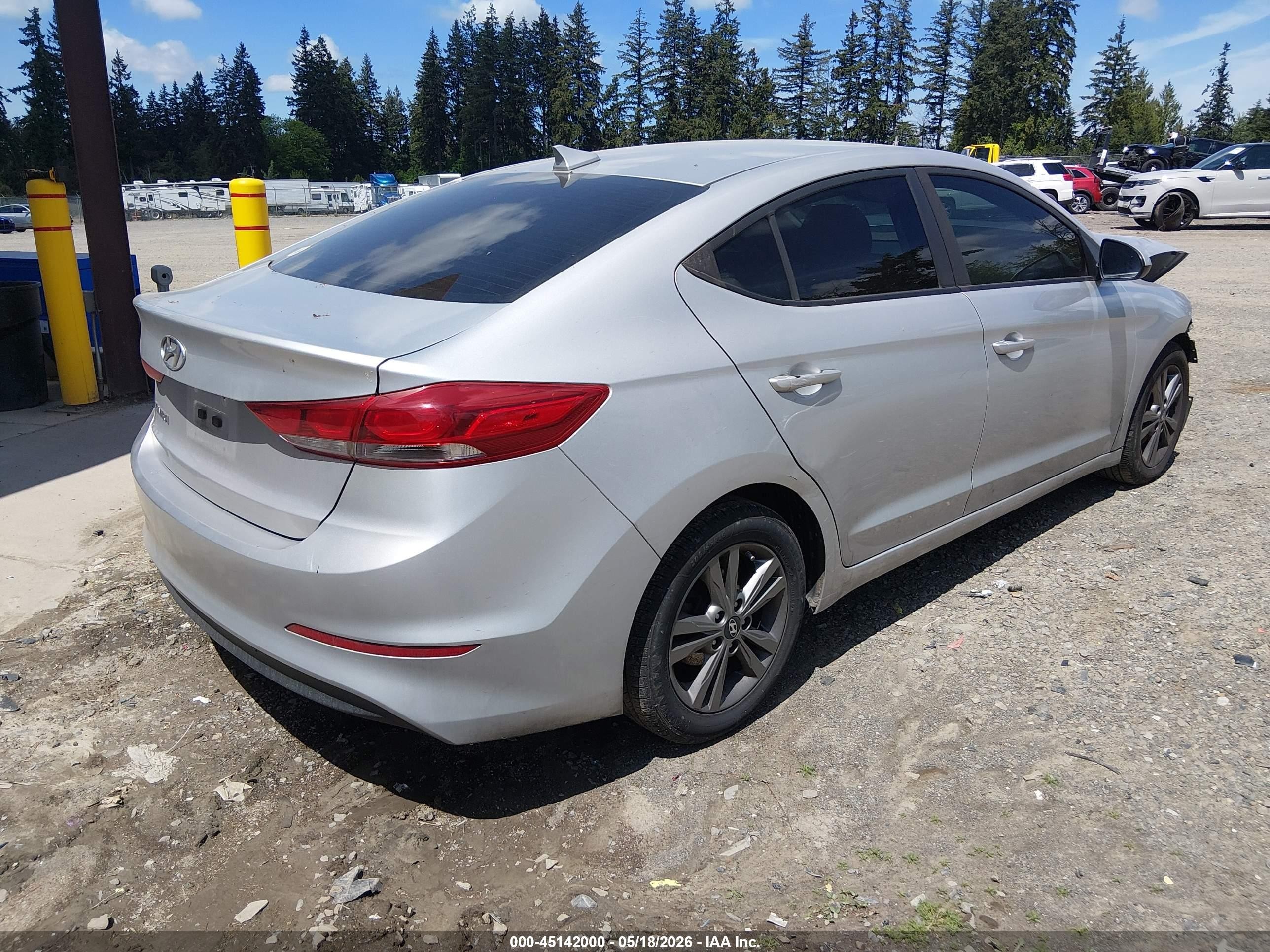 2018 Hyundai Elantra Sel Silver vin: 5NPD84LF5JH317746