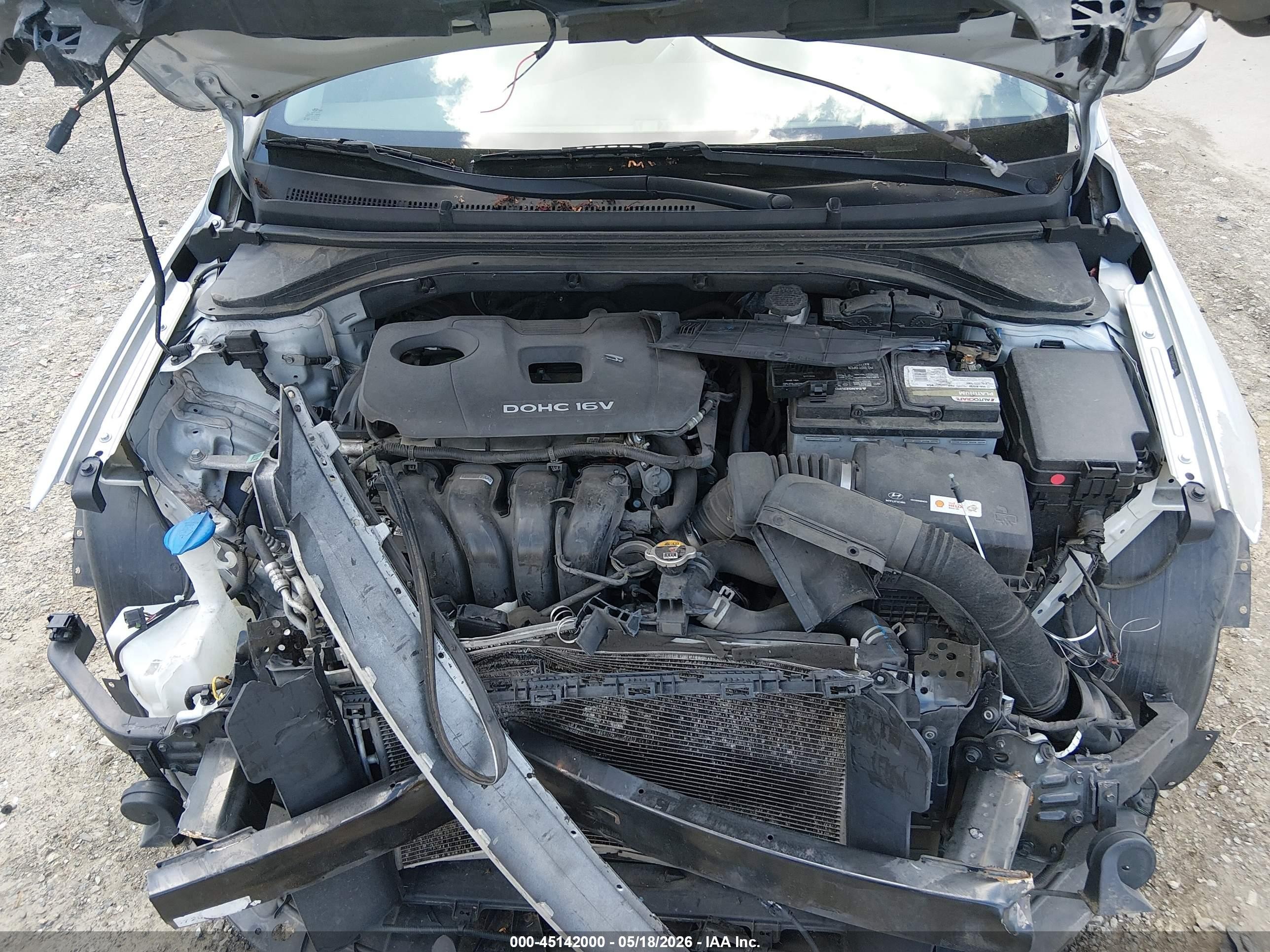 2018 Hyundai Elantra Sel Silver vin: 5NPD84LF5JH317746