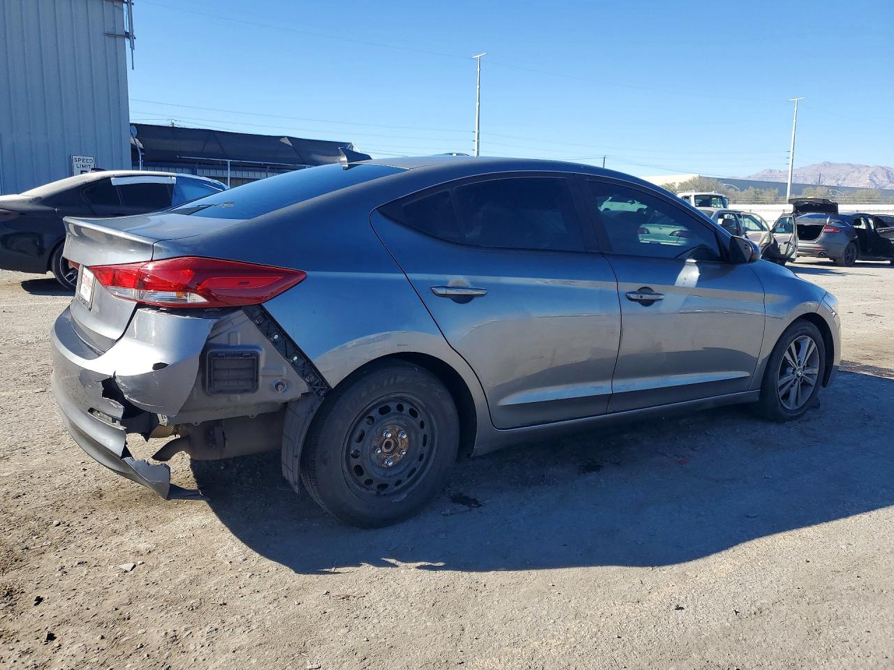 2018 Hyundai Elantra Value Edition Gray vin: 5NPD84LF5JH343733