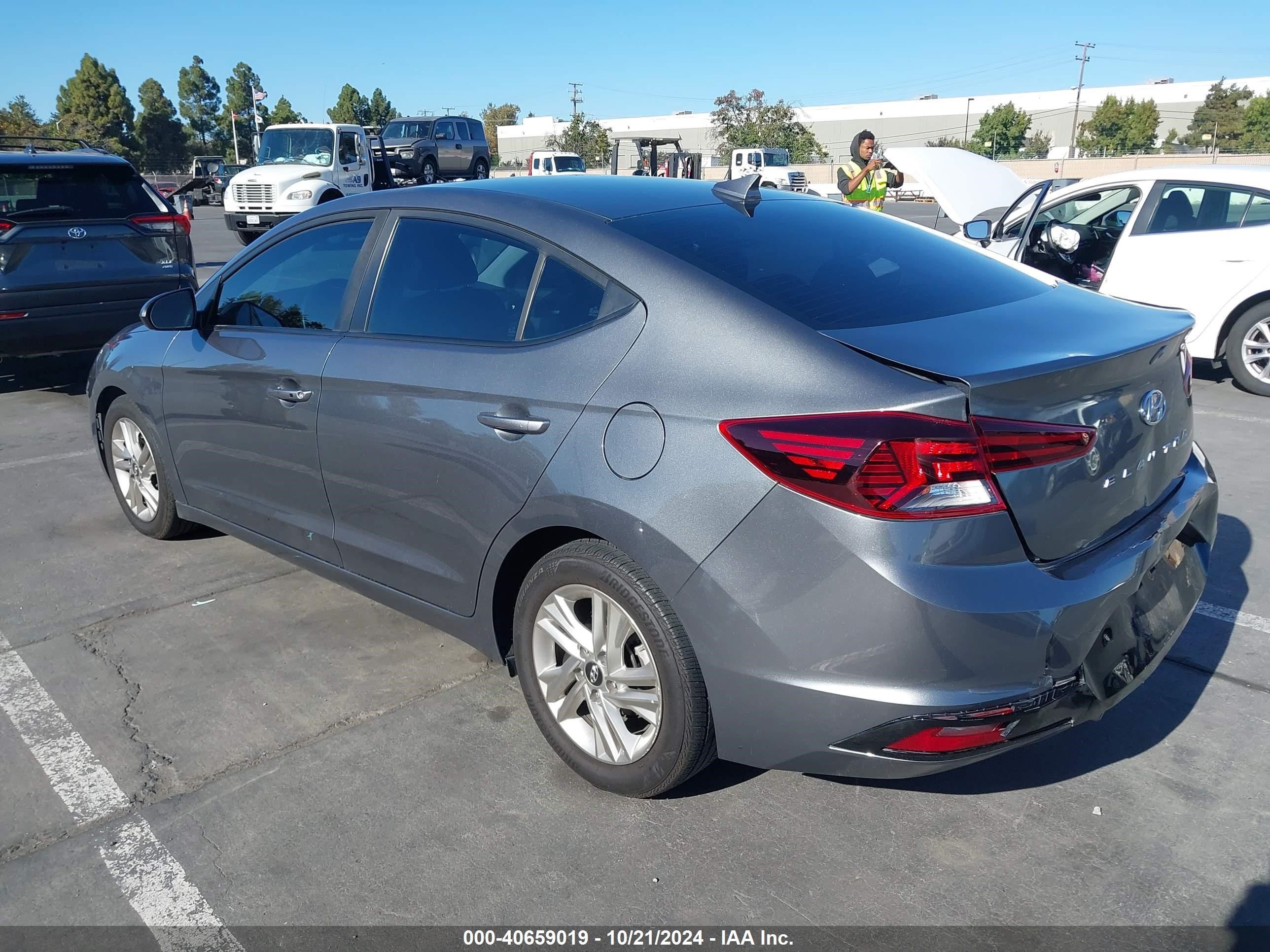 2020 Hyundai Elantra Value Edition Gray vin: 5NPD84LF5LH509932