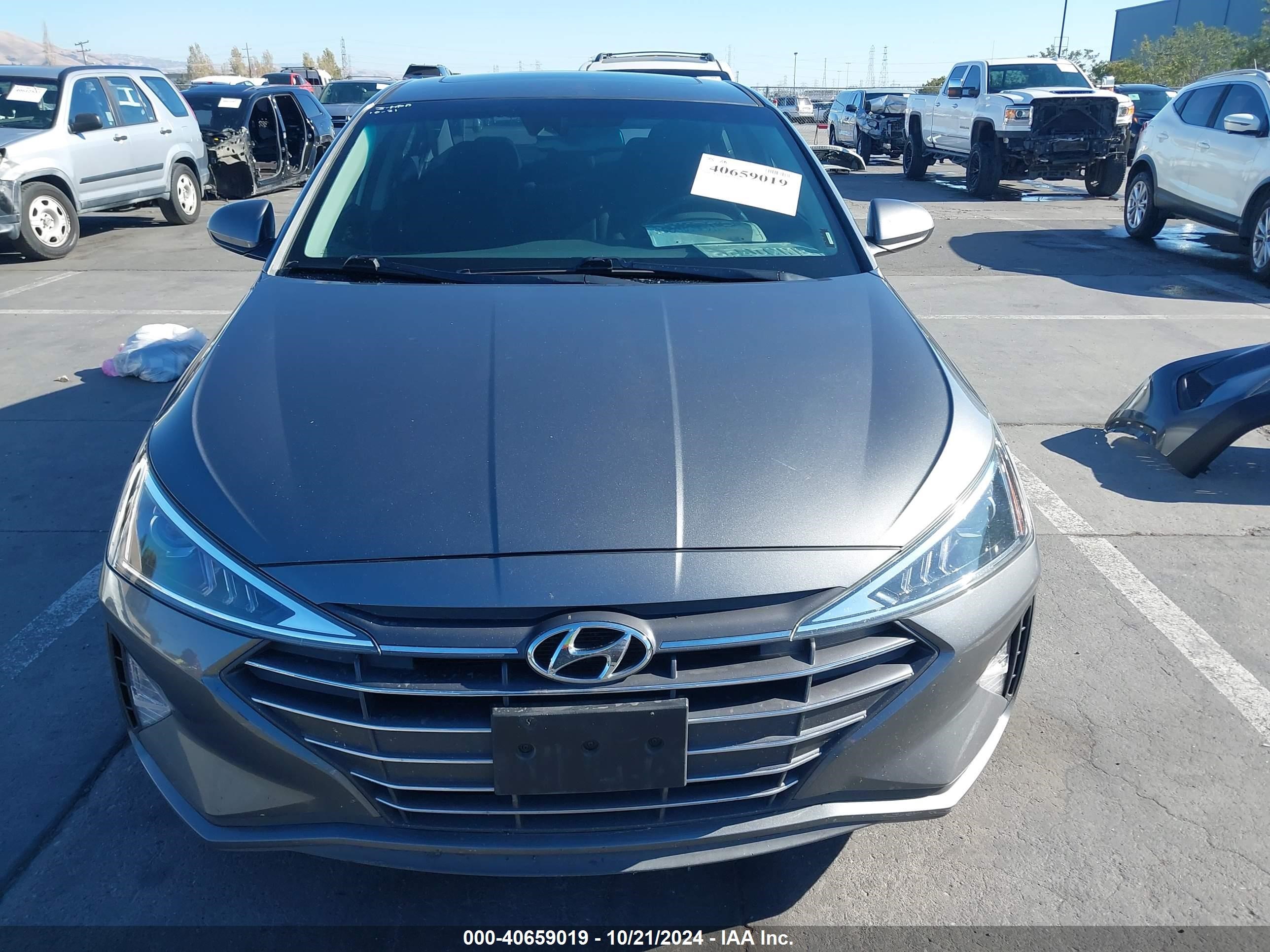 2020 Hyundai Elantra Value Edition Gray vin: 5NPD84LF5LH509932