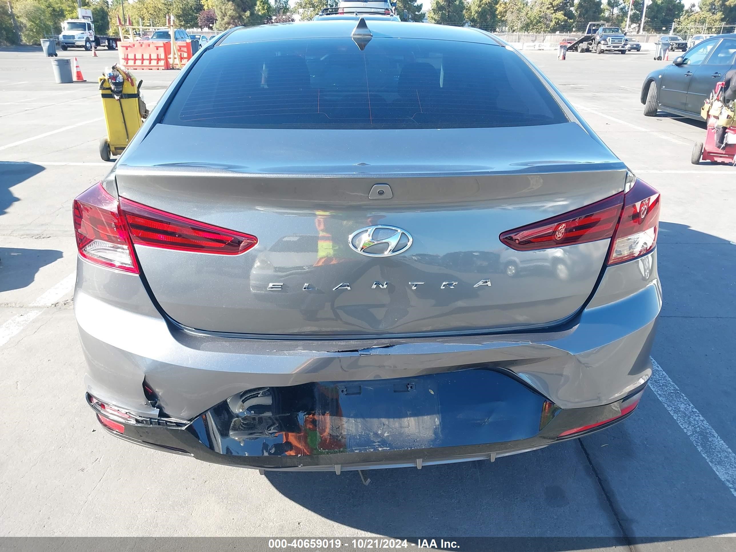 2020 Hyundai Elantra Value Edition Gray vin: 5NPD84LF5LH509932
