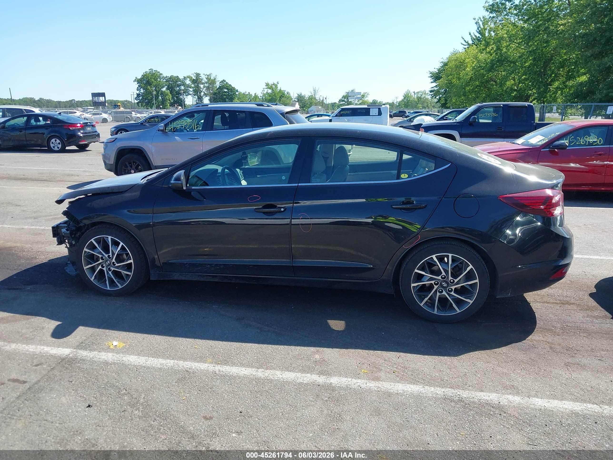 2020 Hyundai Elantra Limited Black vin: 5NPD84LF5LH523507