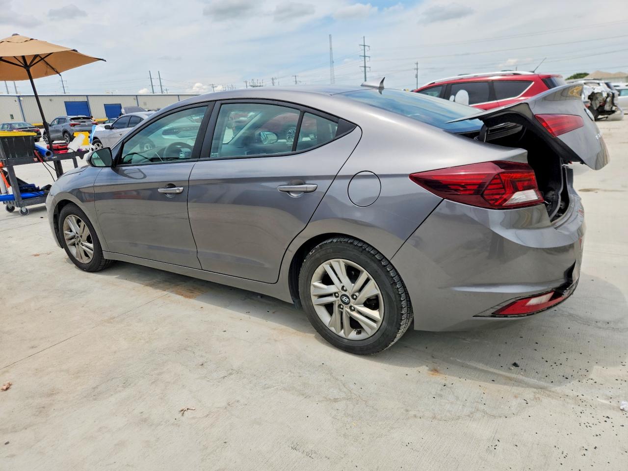 2020 Hyundai Elantra Sel Gray vin: 5NPD84LF5LH533809
