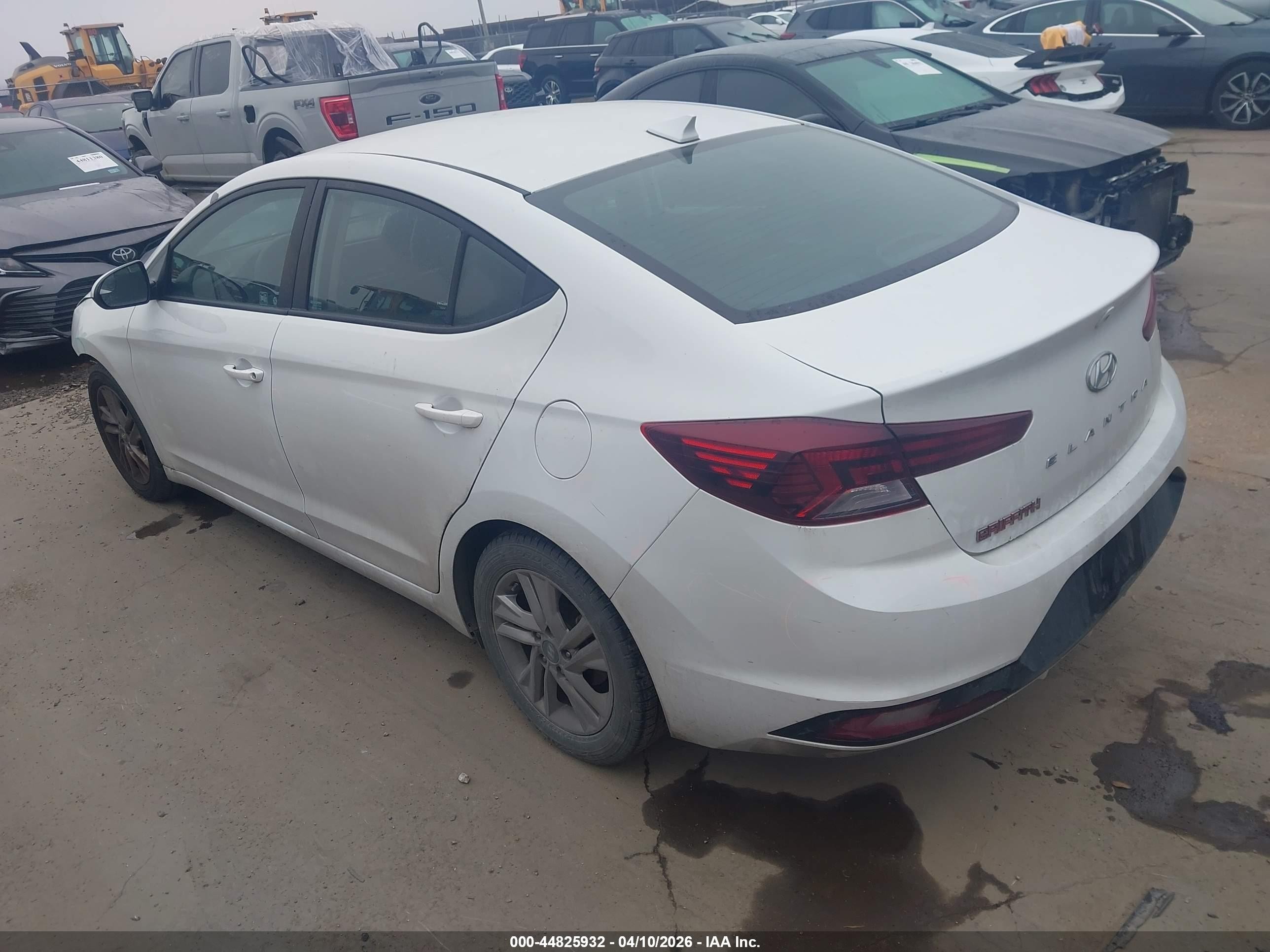 2020 Hyundai Elantra Sel White vin: 5NPD84LF5LH547161