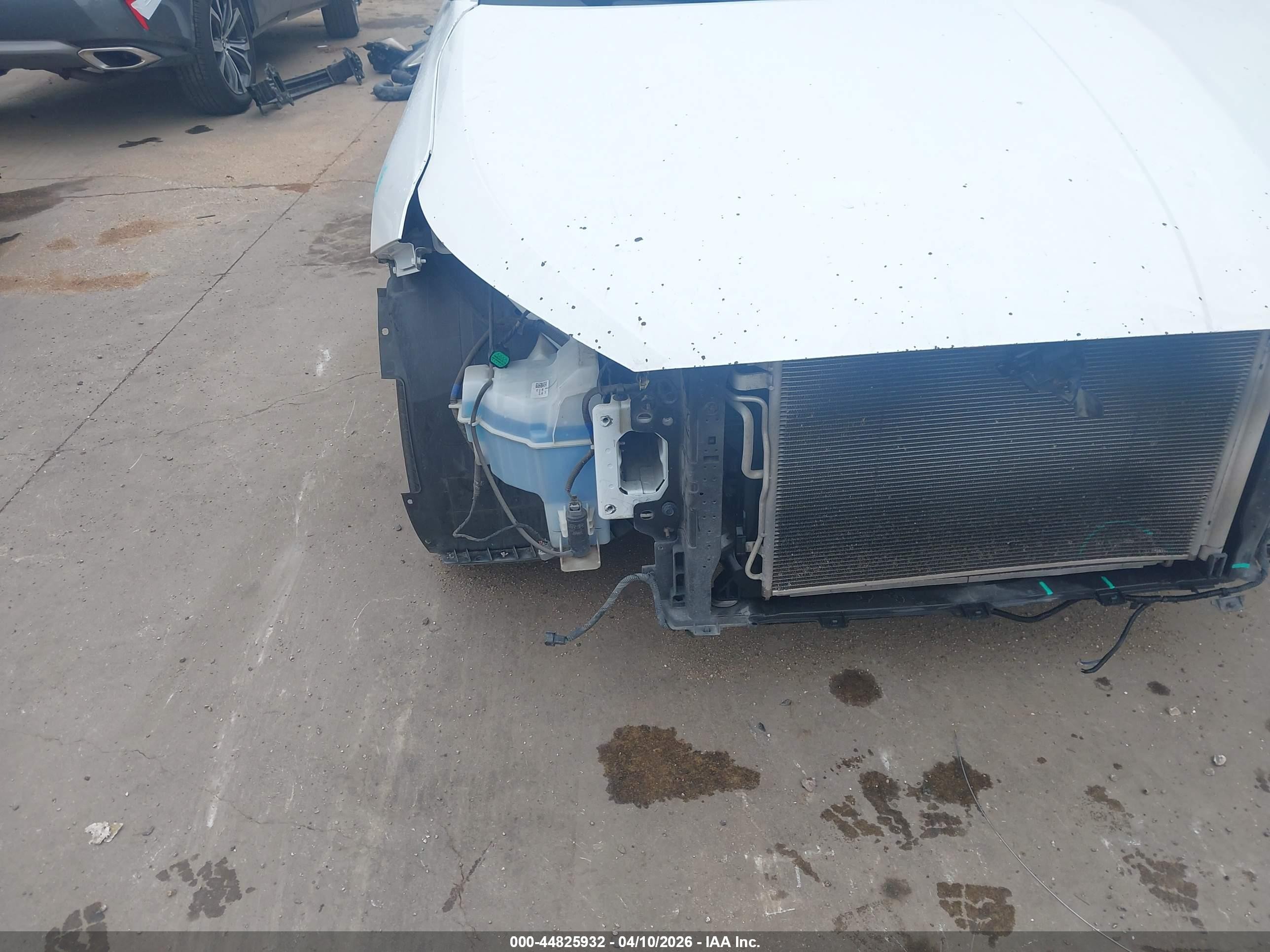 2020 Hyundai Elantra Sel White vin: 5NPD84LF5LH547161