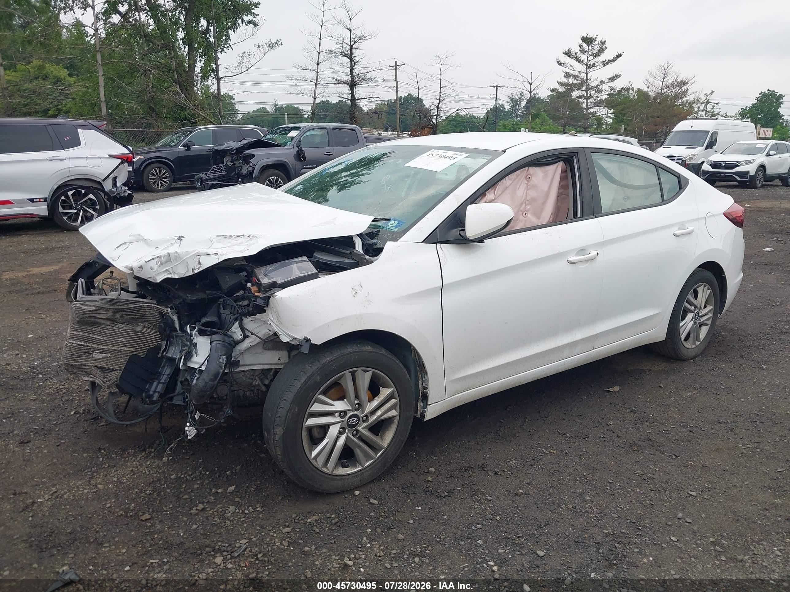 2020 Hyundai Elantra Sel White vin: 5NPD84LF5LH582637
