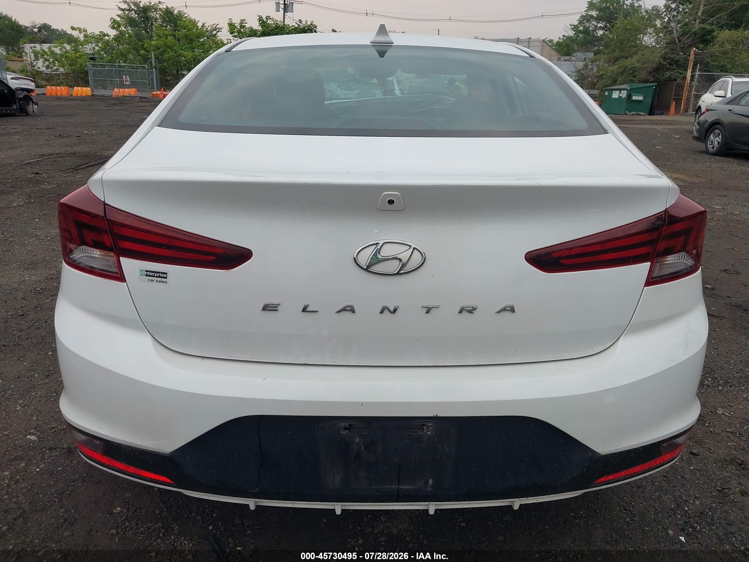2020 Hyundai Elantra Sel White vin: 5NPD84LF5LH582637