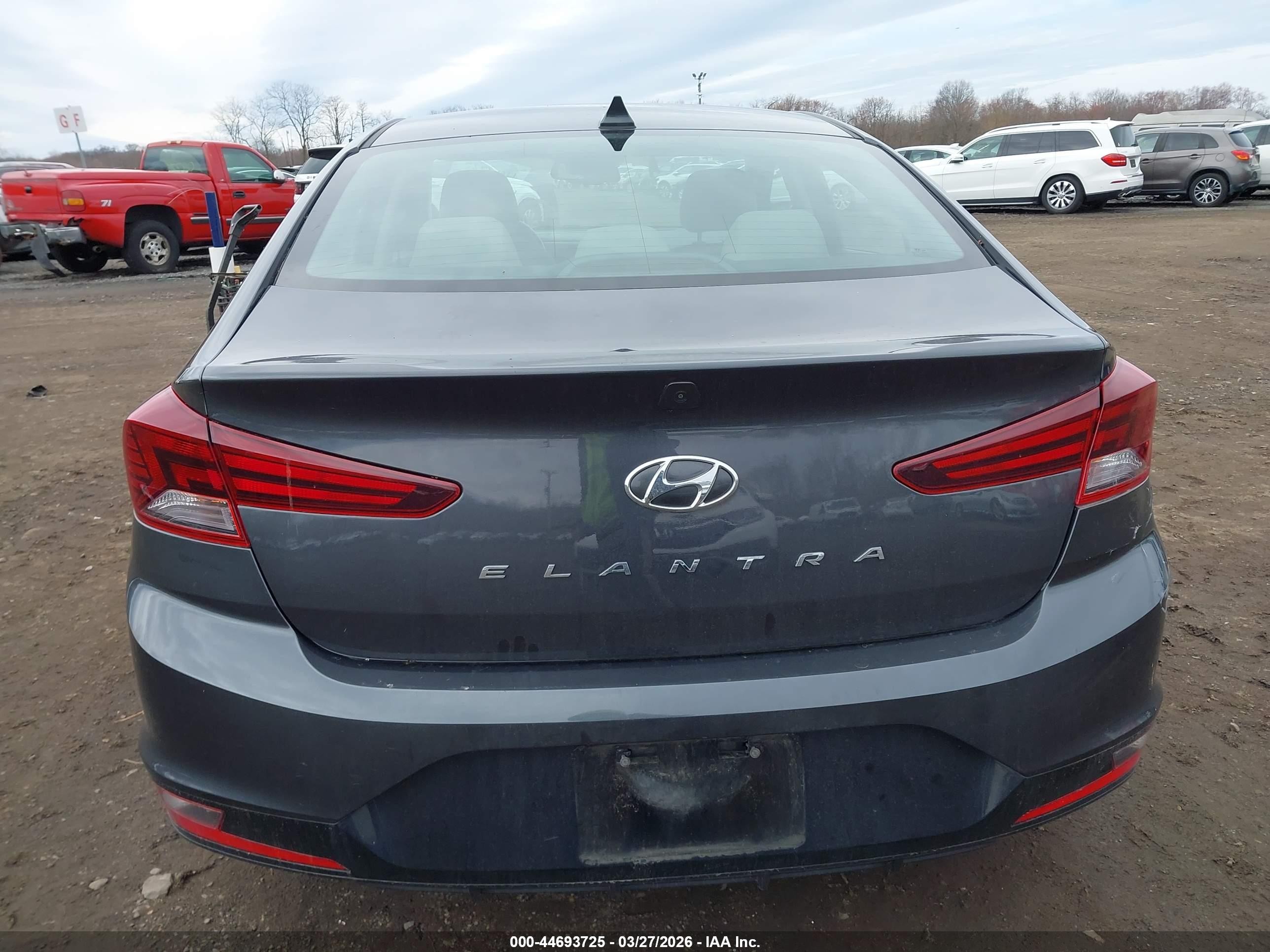 2020 Hyundai Elantra Value Edition Gray vin: 5NPD84LF5LH622912