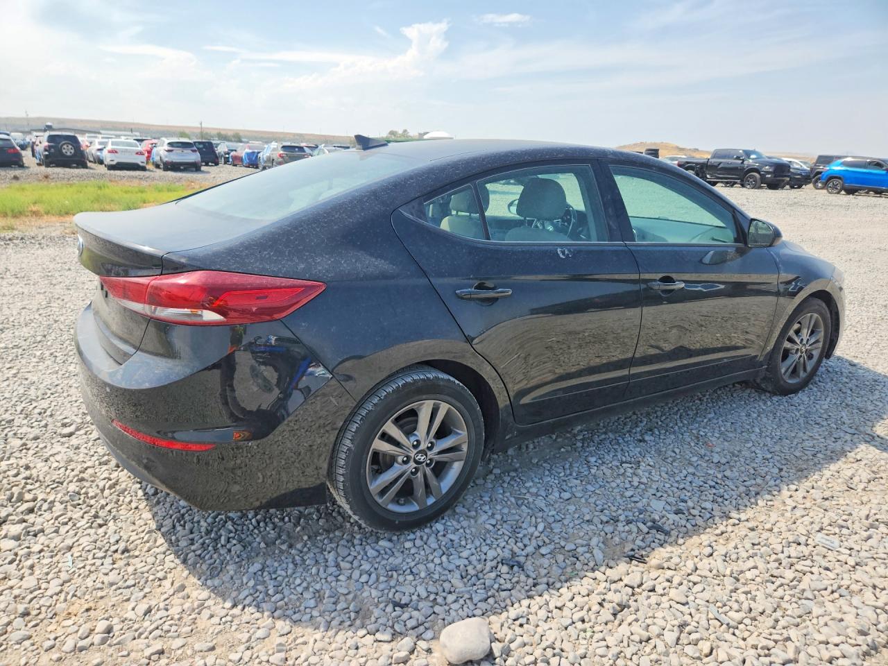 2017 Hyundai Elantra Se Black vin: 5NPD84LF6HH009446